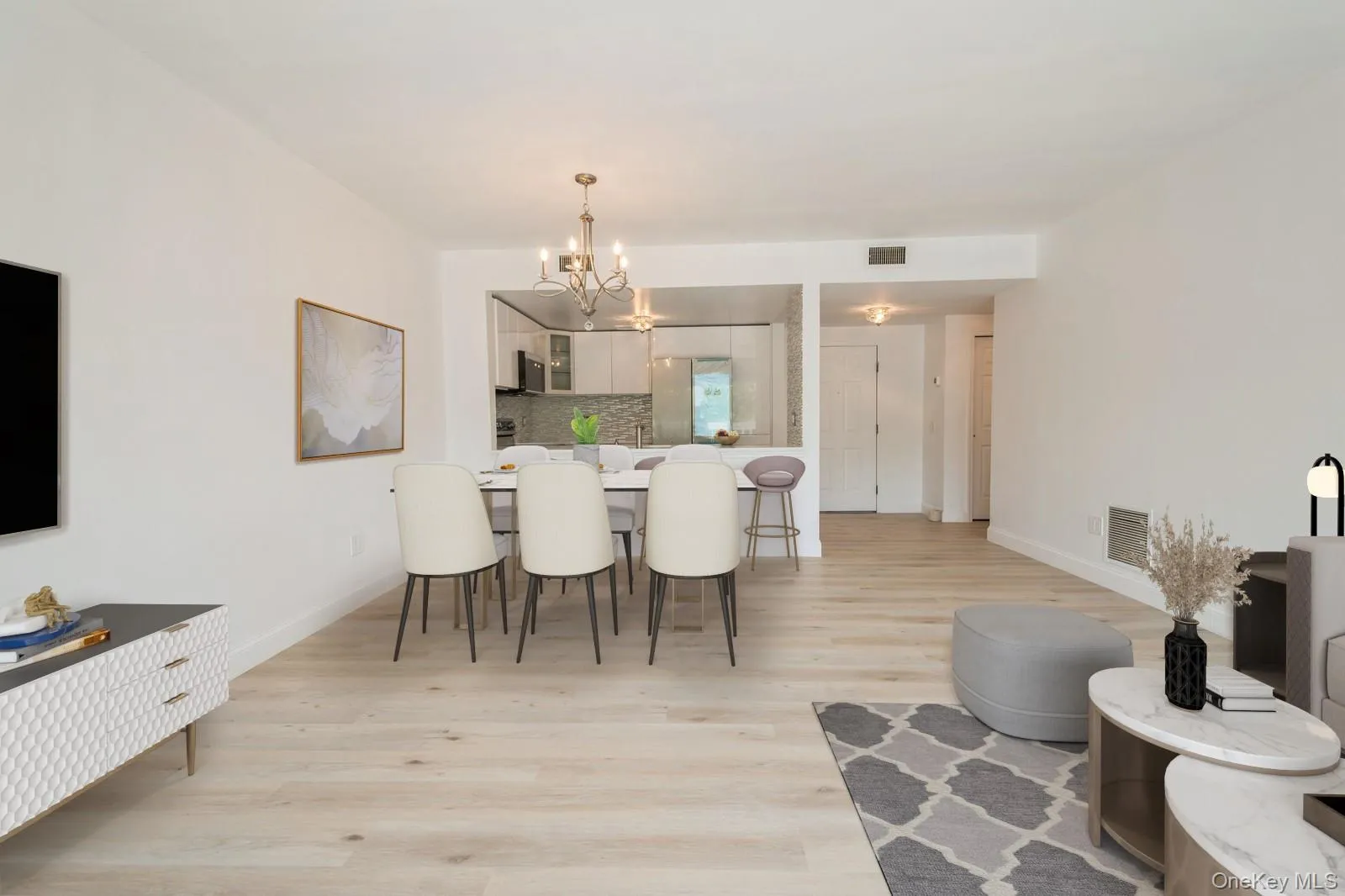 Virtually Staged Virtually Staged