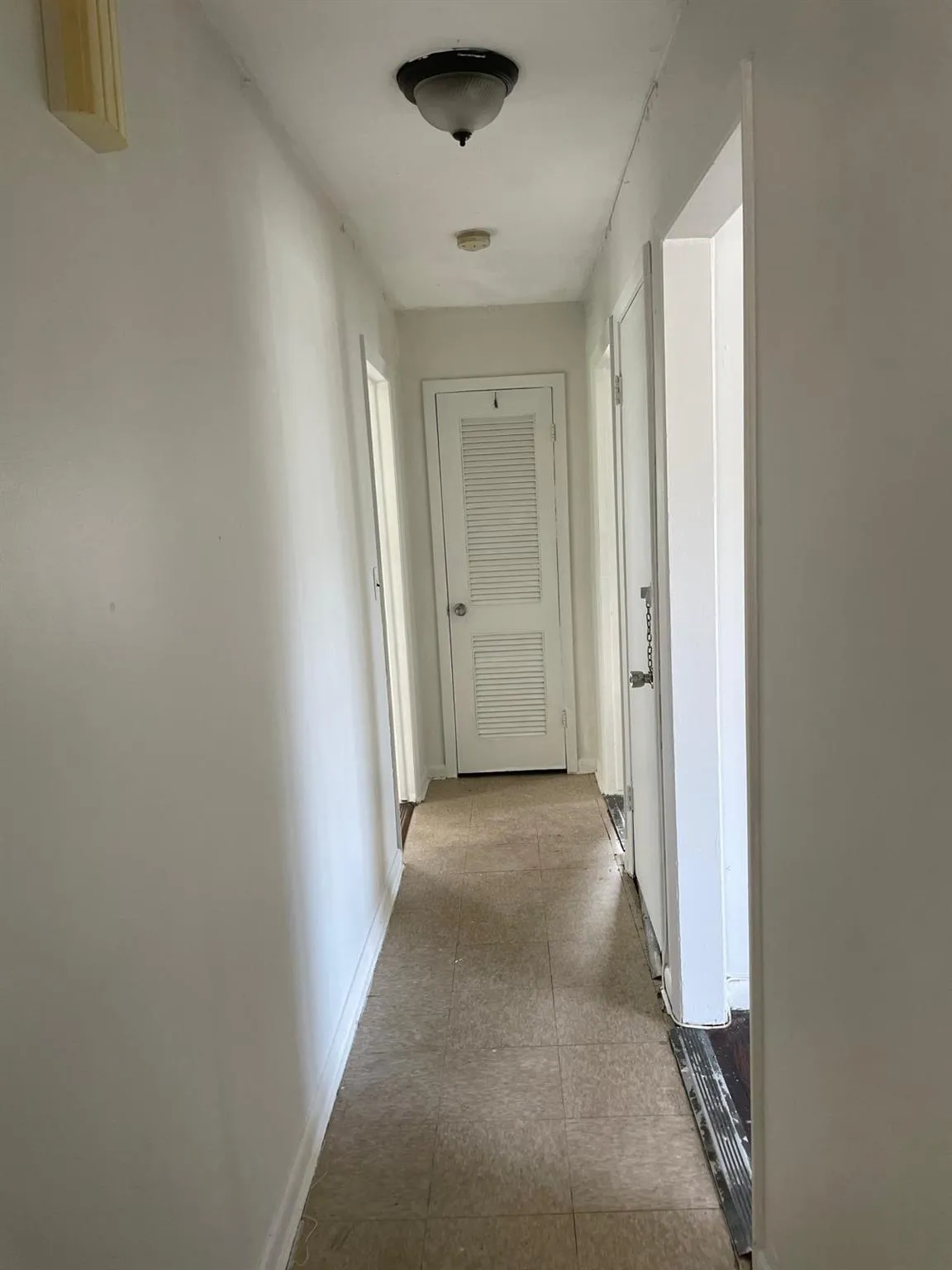 Hall with baseboards Hall with baseboards