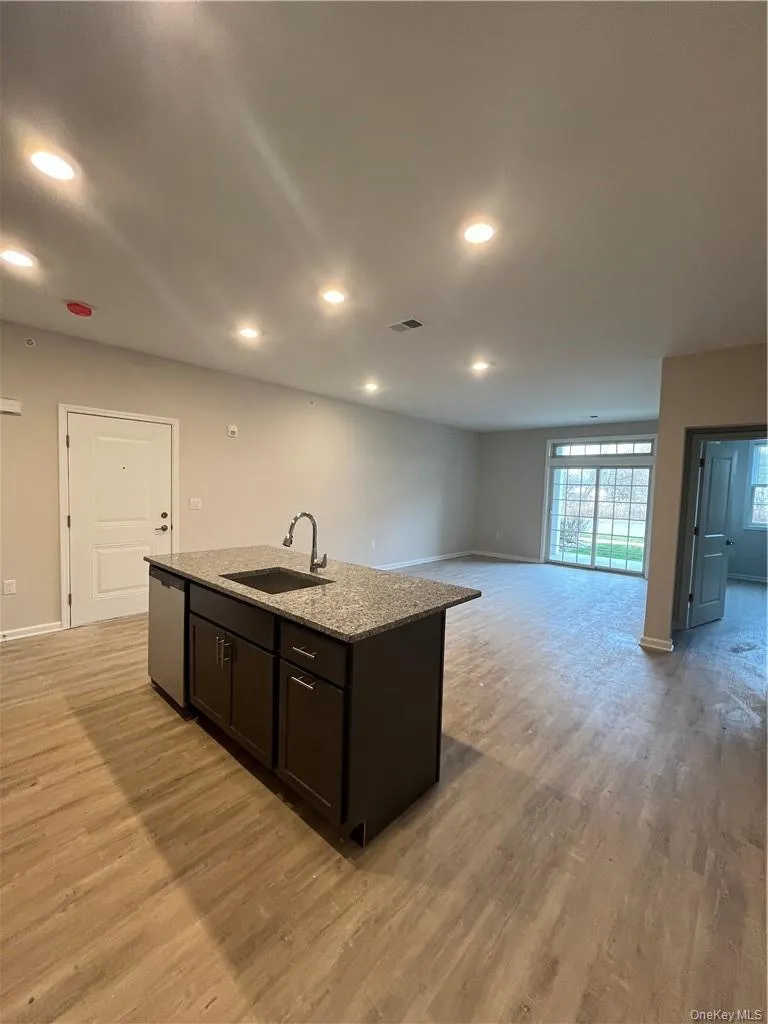 Tower Ridge Grande Kitchen Tower Ridge Grande Kitchen