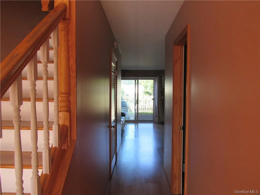 105 Sarah Lane, Wallkill, NY, 3 Bedrooms Bedrooms, 5 Rooms Rooms,1 BathroomBathrooms,Residential Lease,Idx,Sarah,0,875003 105 Sarah Lane, Wallkill, NY, 3 Bedrooms Bedrooms, 5 Rooms Rooms,1 BathroomBathrooms,Residential Lease,Idx,Sarah,0,875003