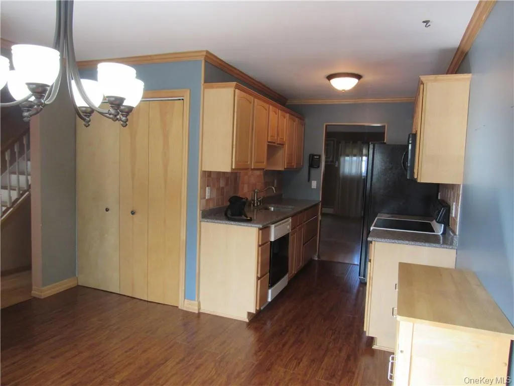 105 Sarah Lane, Wallkill, NY, 3 Bedrooms Bedrooms, 5 Rooms Rooms,1 BathroomBathrooms,Residential Lease,Idx,Sarah,0,875003 105 Sarah Lane, Wallkill, NY, 3 Bedrooms Bedrooms, 5 Rooms Rooms,1 BathroomBathrooms,Residential Lease,Idx,Sarah,0,875003