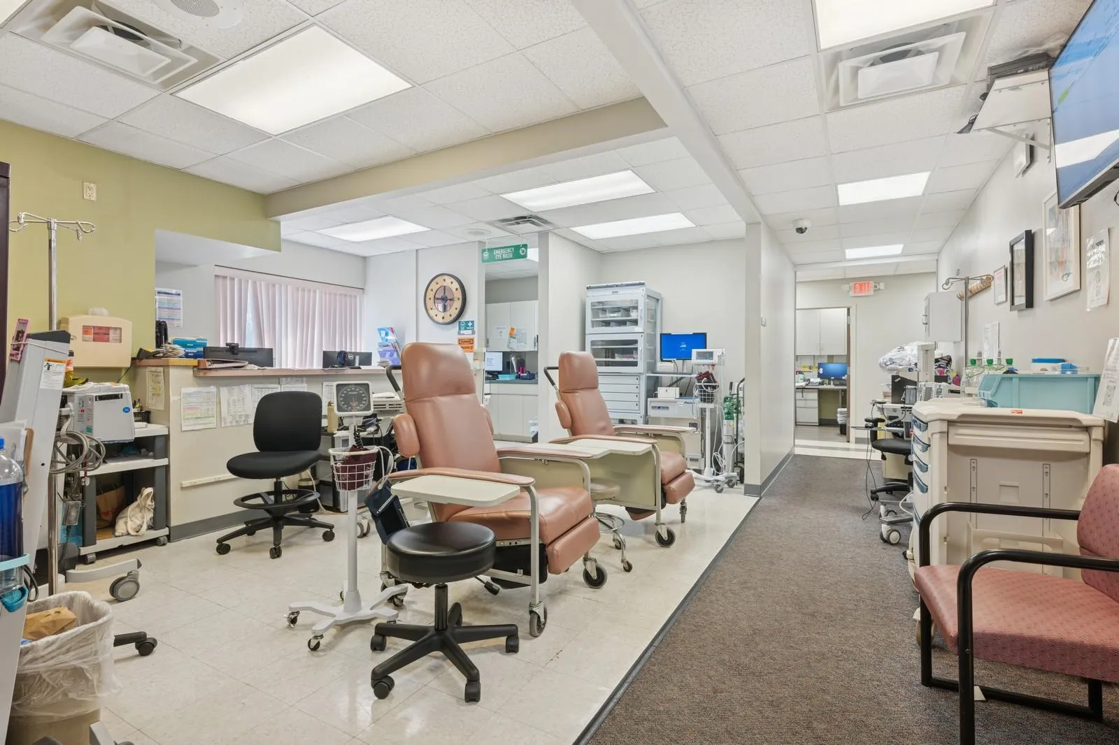 Office space with a paneled ceiling Office space with a paneled ceiling