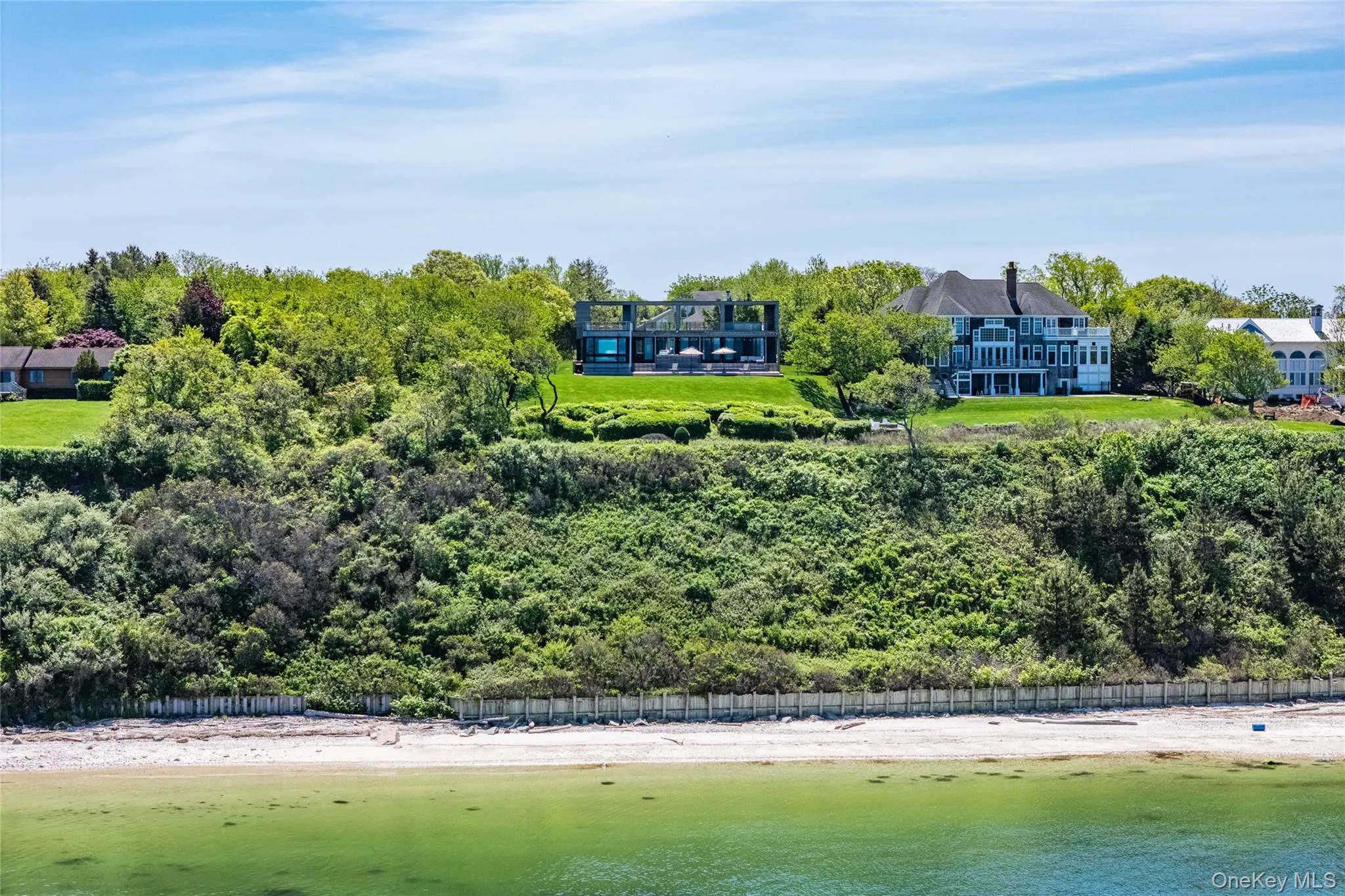 470 Lloyds Ln, Mattituck 470 Lloyds Ln, Mattituck