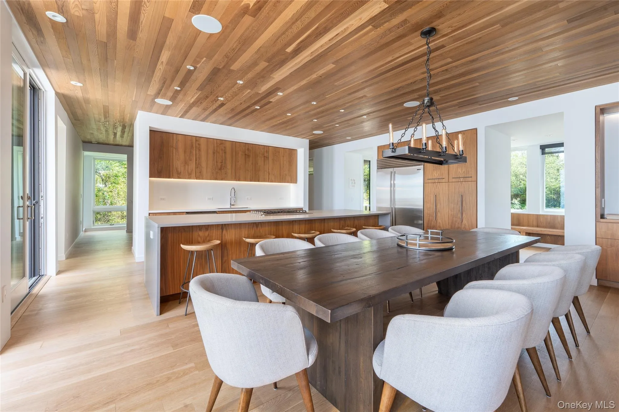 470 Lloyds Ln, Mattituck 470 Lloyds Ln, Mattituck