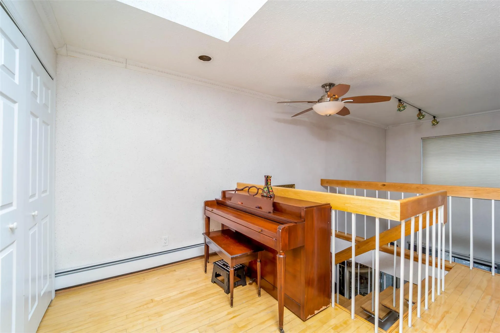 509 Julius Road, New York, NY, 3 Bedrooms Bedrooms, 7 Rooms Rooms,2 BathroomsBathrooms,Residential,For Rent,Julius,0,875528 509 Julius Road, New York, NY, 3 Bedrooms Bedrooms, 7 Rooms Rooms,2 BathroomsBathrooms,Residential,For Rent,Julius,0,875528
