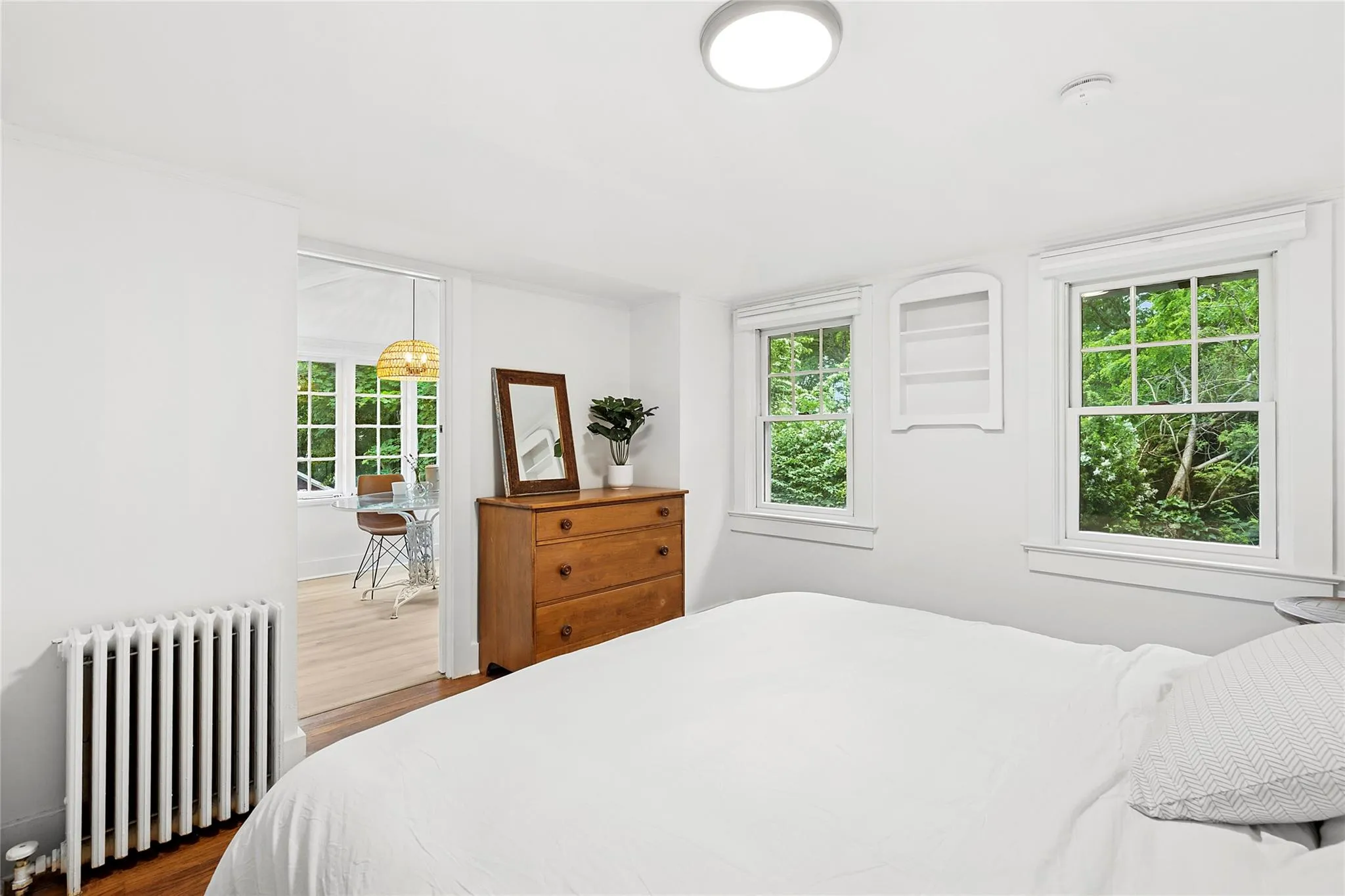 35 Woodland Avenue, Southampton, NY, 2 Bedrooms Bedrooms, 6 Rooms Rooms,1 BathroomBathrooms,Residential Lease,Idx,Woodland Avenue,876317 35 Woodland Avenue, Southampton, NY, 2 Bedrooms Bedrooms, 6 Rooms Rooms,1 BathroomBathrooms,Residential Lease,Idx,Woodland Avenue,876317