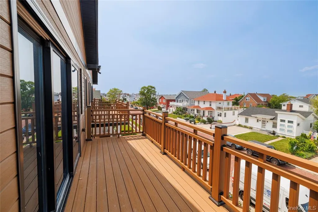 622 Penn Street, Long Beach, NY, 4 Bedrooms Bedrooms, 5 Rooms Rooms,4 BathroomsBathrooms,Residential Lease,For Rent,Penn,0,876748 622 Penn Street, Long Beach, NY, 4 Bedrooms Bedrooms, 5 Rooms Rooms,4 BathroomsBathrooms,Residential Lease,For Rent,Penn,0,876748