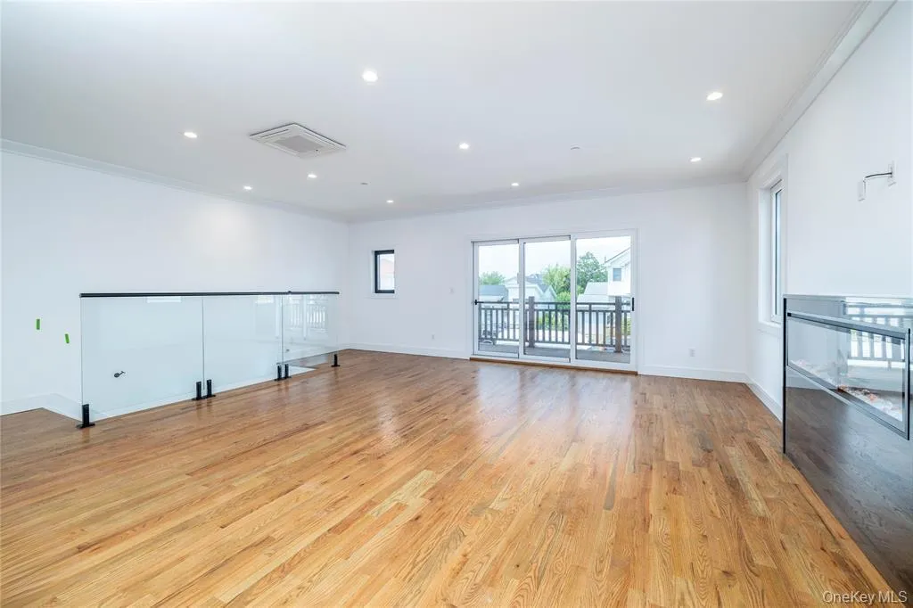 622 Penn Street, Long Beach, NY, 4 Bedrooms Bedrooms, 5 Rooms Rooms,4 BathroomsBathrooms,Residential Lease,For Rent,Penn,0,876748 622 Penn Street, Long Beach, NY, 4 Bedrooms Bedrooms, 5 Rooms Rooms,4 BathroomsBathrooms,Residential Lease,For Rent,Penn,0,876748