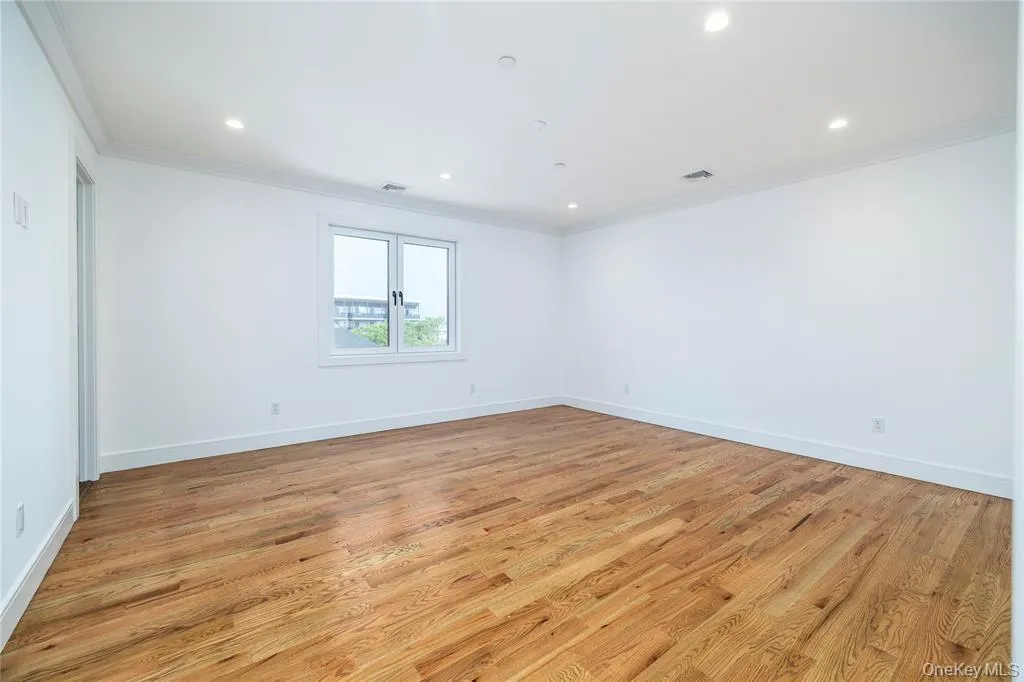 3rd bedroom 3rd bedroom