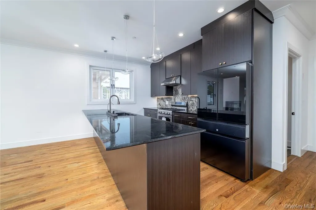 622 Penn Street, Long Beach, NY, 4 Bedrooms Bedrooms, 5 Rooms Rooms,4 BathroomsBathrooms,Residential Lease,For Rent,Penn,0,876748 622 Penn Street, Long Beach, NY, 4 Bedrooms Bedrooms, 5 Rooms Rooms,4 BathroomsBathrooms,Residential Lease,For Rent,Penn,0,876748