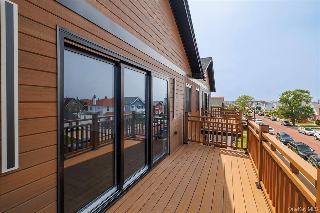 622 Penn Street, Long Beach, NY, 4 Bedrooms Bedrooms, 5 Rooms Rooms,4 BathroomsBathrooms,Residential Lease,For Rent,Penn,0,876748 622 Penn Street, Long Beach, NY, 4 Bedrooms Bedrooms, 5 Rooms Rooms,4 BathroomsBathrooms,Residential Lease,For Rent,Penn,0,876748