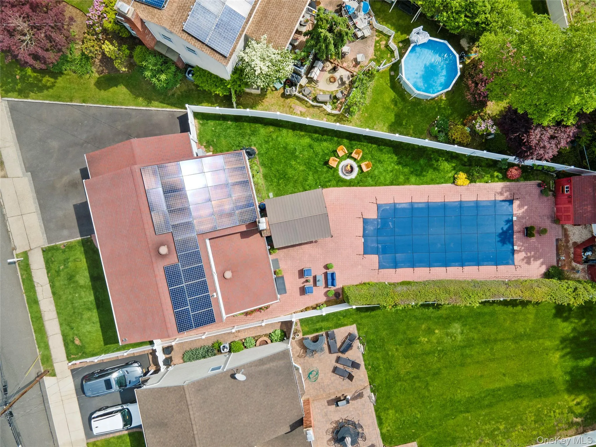 View from above of property featuring a pool View from above of property featuring a pool