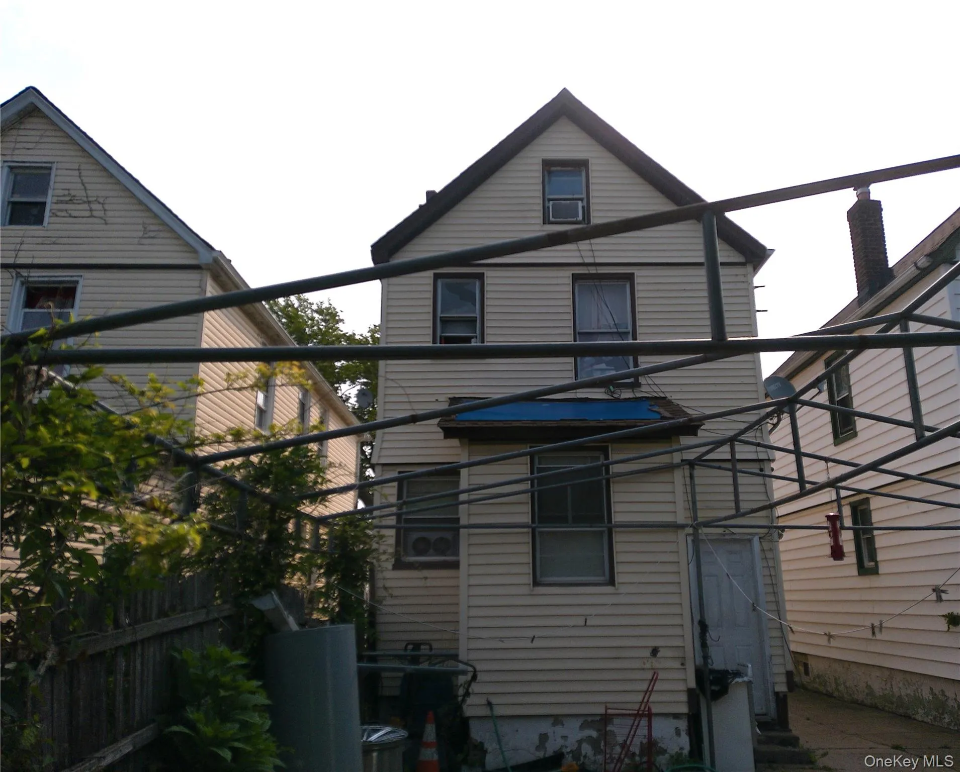 11158 128th Street, New York, NY, 3 Bedrooms Bedrooms, 6 Rooms Rooms,2 BathroomsBathrooms,Residential Sale,For Rent,128th,0,877362 11158 128th Street, New York, NY, 3 Bedrooms Bedrooms, 6 Rooms Rooms,2 BathroomsBathrooms,Residential Sale,For Rent,128th,0,877362