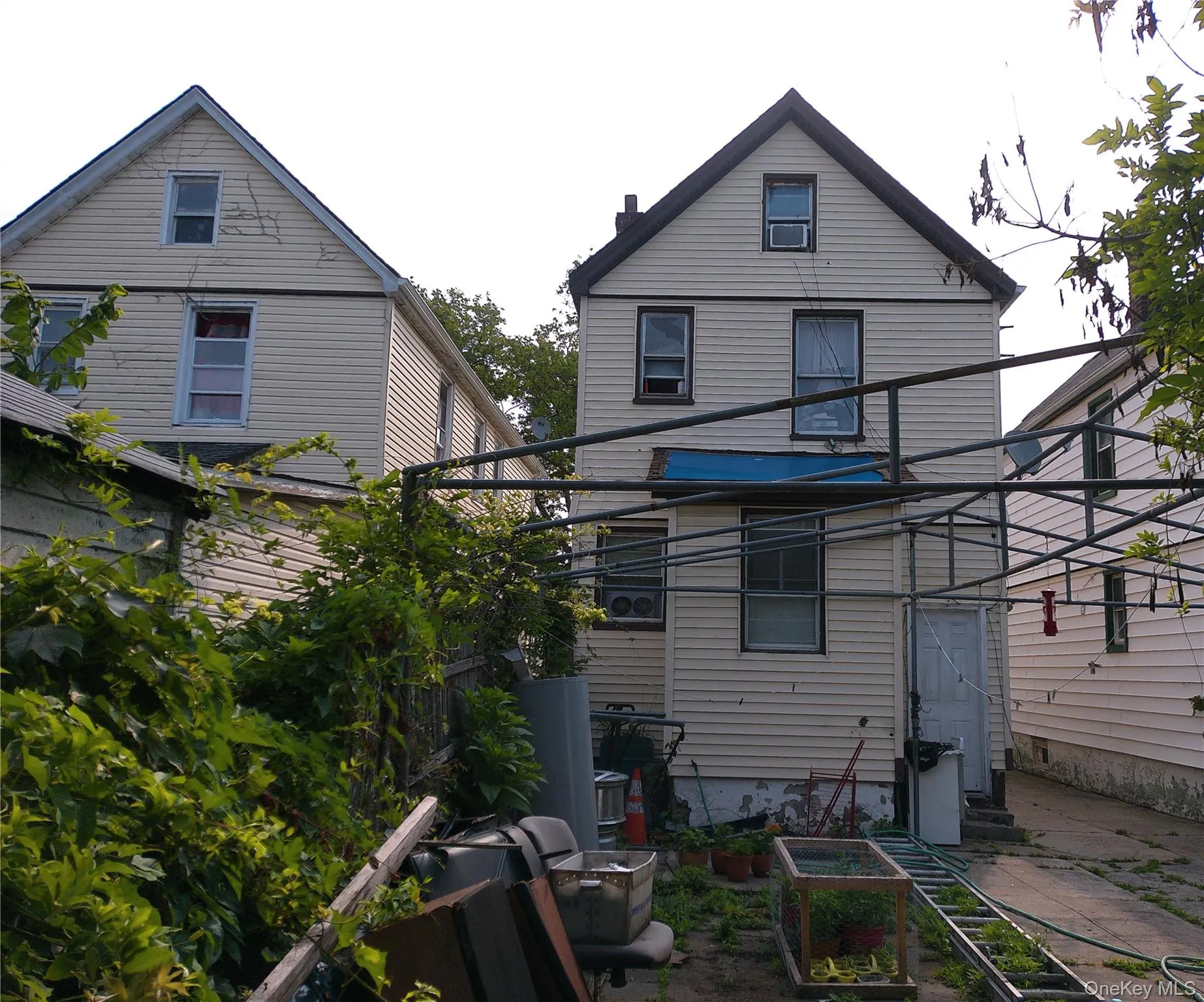 11158 128th Street, New York, NY, 3 Bedrooms Bedrooms, 6 Rooms Rooms,2 BathroomsBathrooms,Residential Sale,For Rent,128th,0,877362 11158 128th Street, New York, NY, 3 Bedrooms Bedrooms, 6 Rooms Rooms,2 BathroomsBathrooms,Residential Sale,For Rent,128th,0,877362