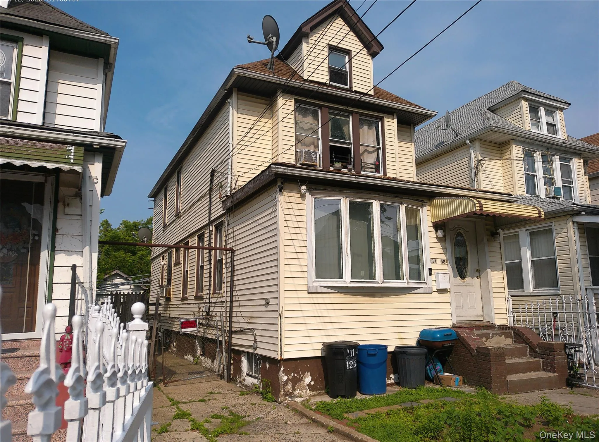 11158 128th Street, New York, NY, 3 Bedrooms Bedrooms, 6 Rooms Rooms,2 BathroomsBathrooms,Residential Sale,For Rent,128th,0,877362 11158 128th Street, New York, NY, 3 Bedrooms Bedrooms, 6 Rooms Rooms,2 BathroomsBathrooms,Residential Sale,For Rent,128th,0,877362