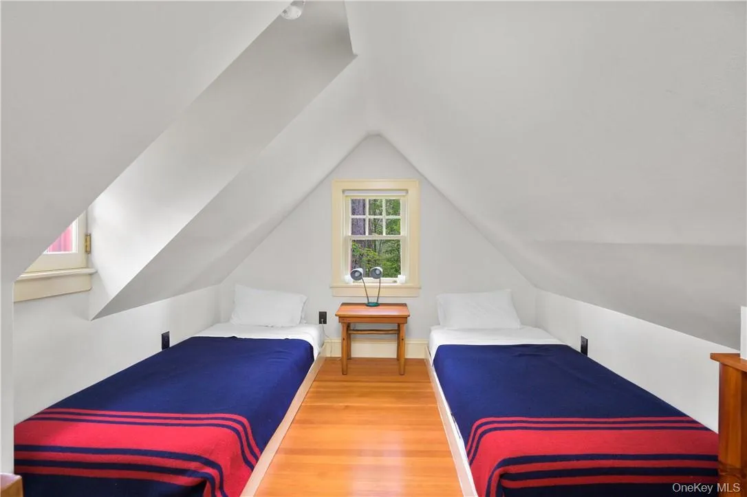 1st Upstairs Bonus Room 1st Upstairs Bonus Room