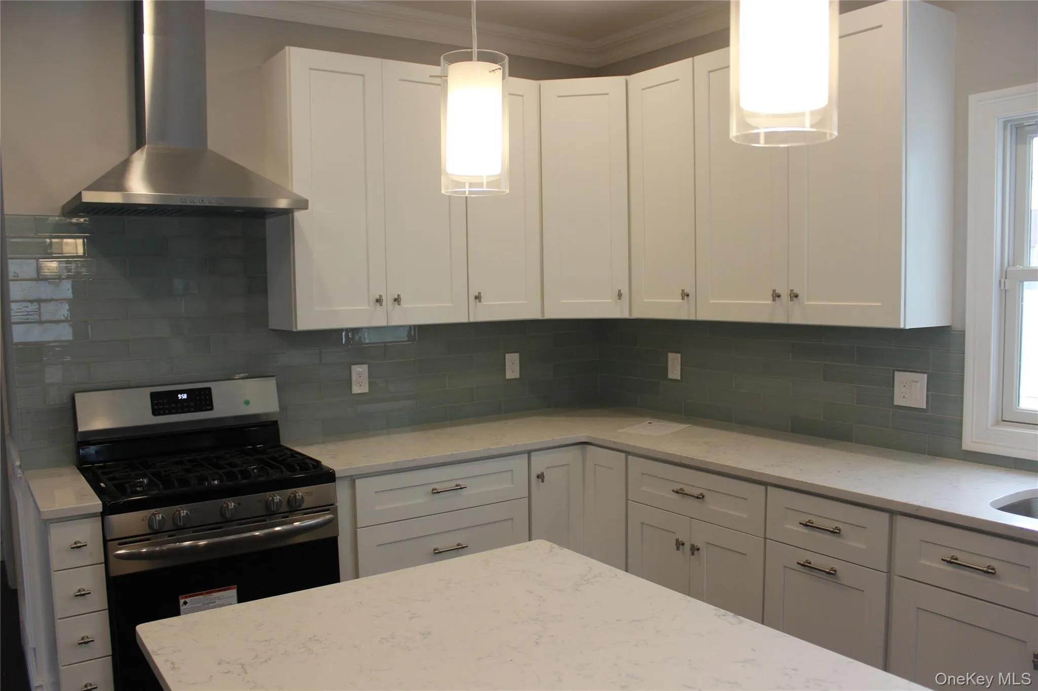 Photos are from builder's other projects Photos are from builder's other projects