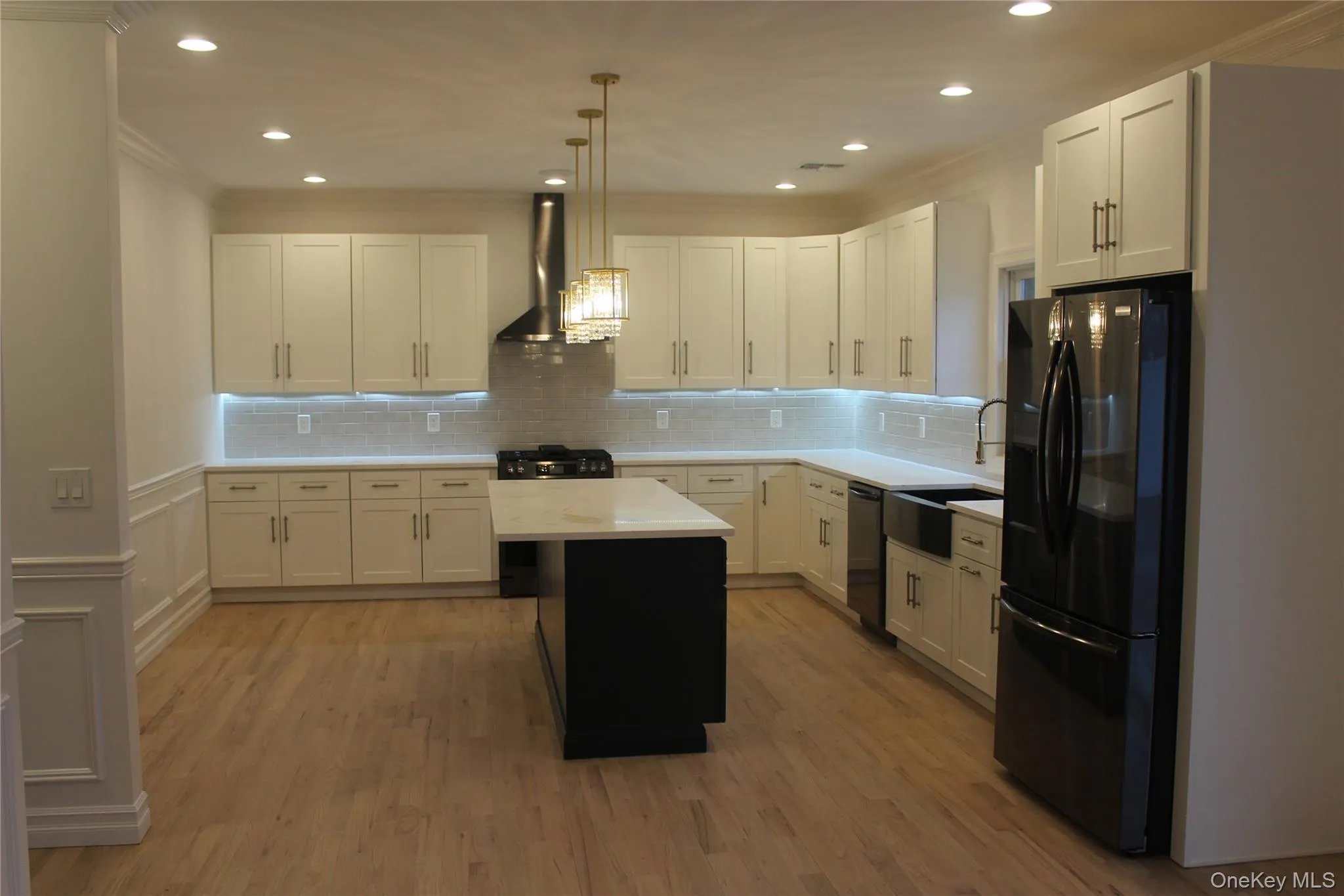 Photos are from builder's other projects. Photos are from builder's other projects.