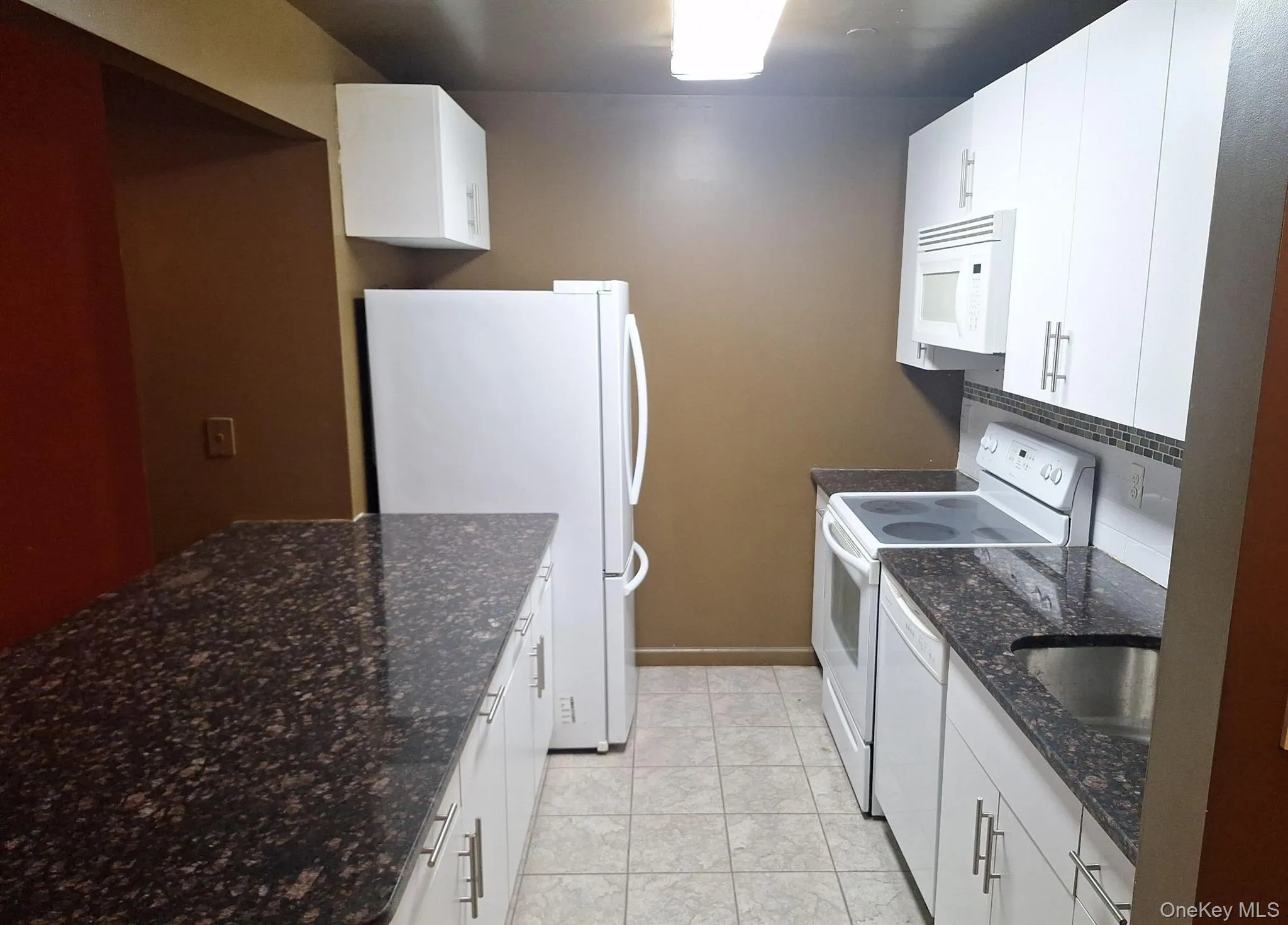 715 Fox Street, New York, NY, 1 Bedroom Bedrooms, 3 Rooms Rooms,1 BathroomBathrooms,Residential,For Rent,Fox,0,877633 715 Fox Street, New York, NY, 1 Bedroom Bedrooms, 3 Rooms Rooms,1 BathroomBathrooms,Residential,For Rent,Fox,0,877633