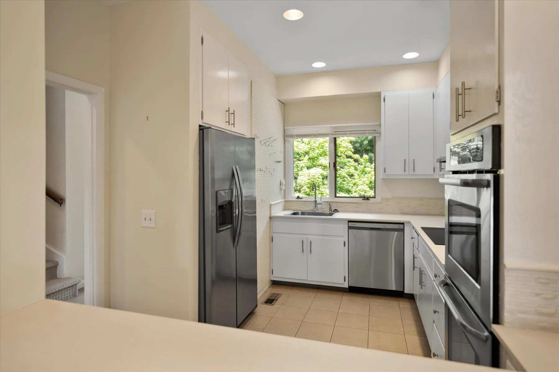 188 Main Street, Southampton, NY, 2 Bedrooms Bedrooms, 5 Rooms Rooms,2 BathroomsBathrooms,Residential Lease,Idx,Main,0,877709 188 Main Street, Southampton, NY, 2 Bedrooms Bedrooms, 5 Rooms Rooms,2 BathroomsBathrooms,Residential Lease,Idx,Main,0,877709