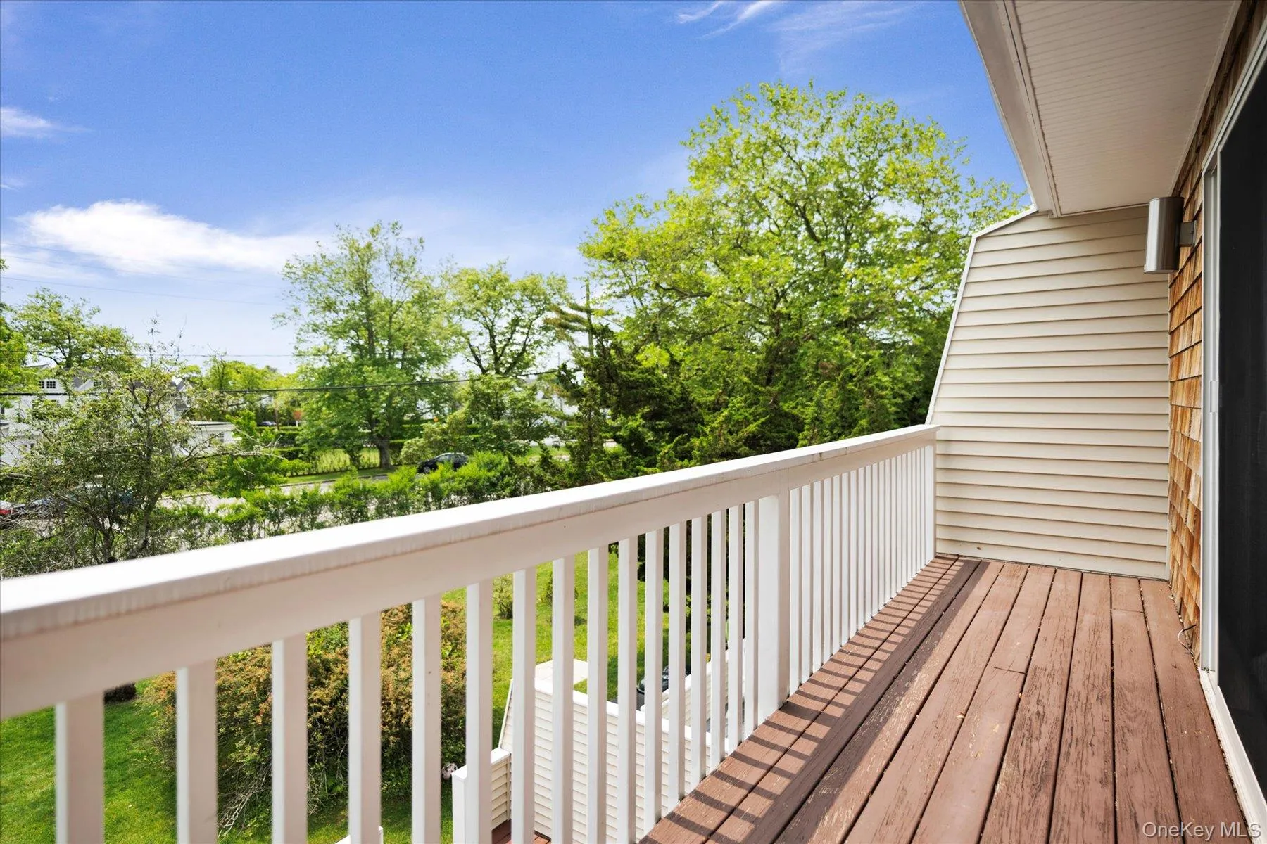188 Main Street, Southampton, NY, 2 Bedrooms Bedrooms, 5 Rooms Rooms,2 BathroomsBathrooms,Residential Lease,For Rent,Main,0,877709 188 Main Street, Southampton, NY, 2 Bedrooms Bedrooms, 5 Rooms Rooms,2 BathroomsBathrooms,Residential Lease,For Rent,Main,0,877709
