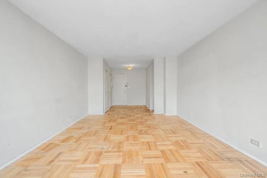 5355 Henry Hudson Parkway, New York, NY, 1 Bedroom Bedrooms, 3 Rooms Rooms,1 BathroomBathrooms,Residential,For Rent,Henry Hudson,0,877802 5355 Henry Hudson Parkway, New York, NY, 1 Bedroom Bedrooms, 3 Rooms Rooms,1 BathroomBathrooms,Residential,For Rent,Henry Hudson,0,877802