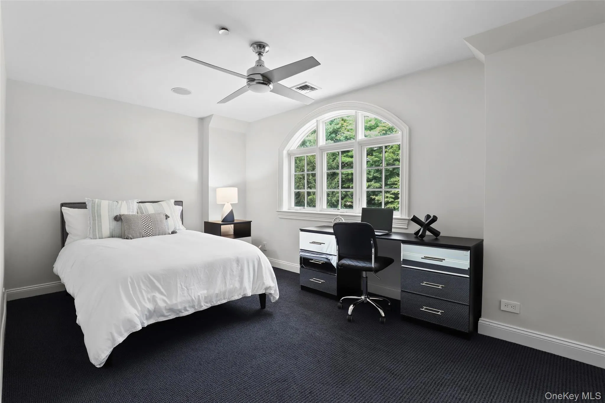383 Woodlands Road, Harrison, NY, 6 Bedrooms Bedrooms, 16 Rooms Rooms,7 BathroomsBathrooms,Residential,For Rent,Woodlands,0,878004 383 Woodlands Road, Harrison, NY, 6 Bedrooms Bedrooms, 16 Rooms Rooms,7 BathroomsBathrooms,Residential,For Rent,Woodlands,0,878004