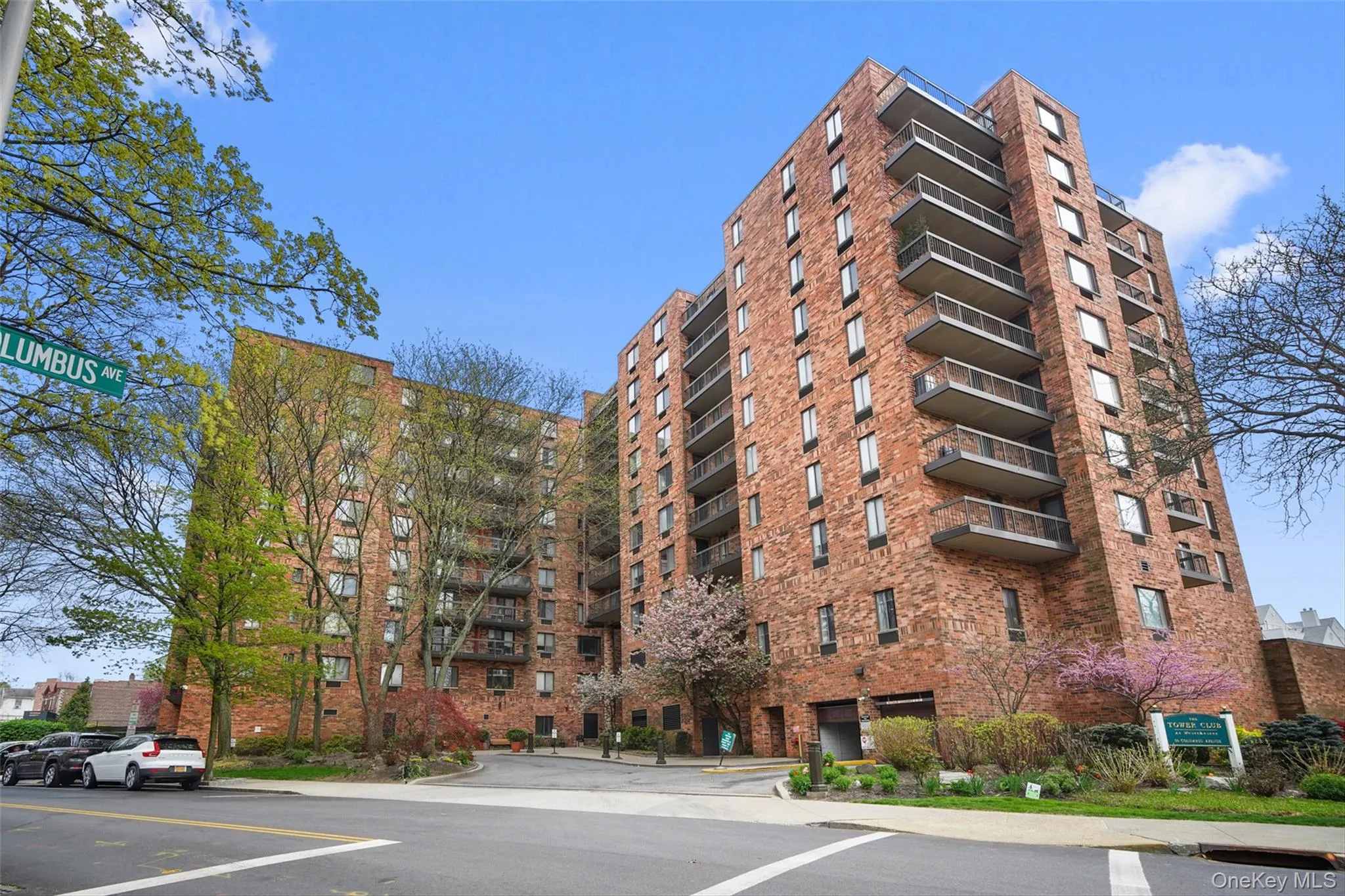 View of apartment building / complex View of apartment building / complex