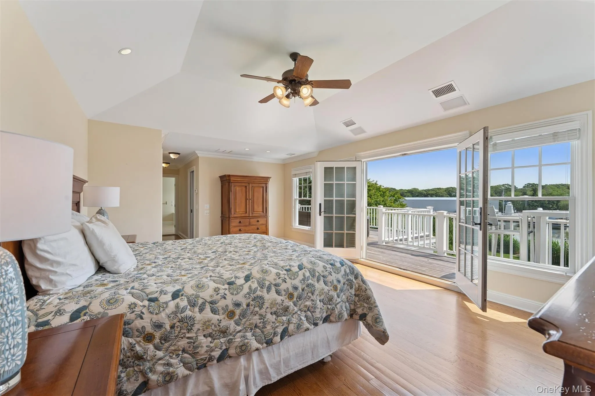 40 Overlook Drive, Riverhead, NY, 4 Bedrooms Bedrooms, 15 Rooms Rooms,4 BathroomsBathrooms,Residential Lease,Idx,Overlook Drive,0,878349 40 Overlook Drive, Riverhead, NY, 4 Bedrooms Bedrooms, 15 Rooms Rooms,4 BathroomsBathrooms,Residential Lease,Idx,Overlook Drive,0,878349