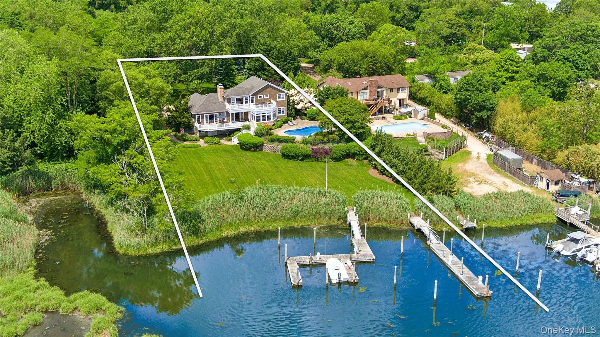 40 Overlook Drive, Riverhead, NY, 4 Bedrooms Bedrooms, 15 Rooms Rooms,4 BathroomsBathrooms,Residential Lease,Idx,Overlook Drive,0,878349 40 Overlook Drive, Riverhead, NY, 4 Bedrooms Bedrooms, 15 Rooms Rooms,4 BathroomsBathrooms,Residential Lease,Idx,Overlook Drive,0,878349