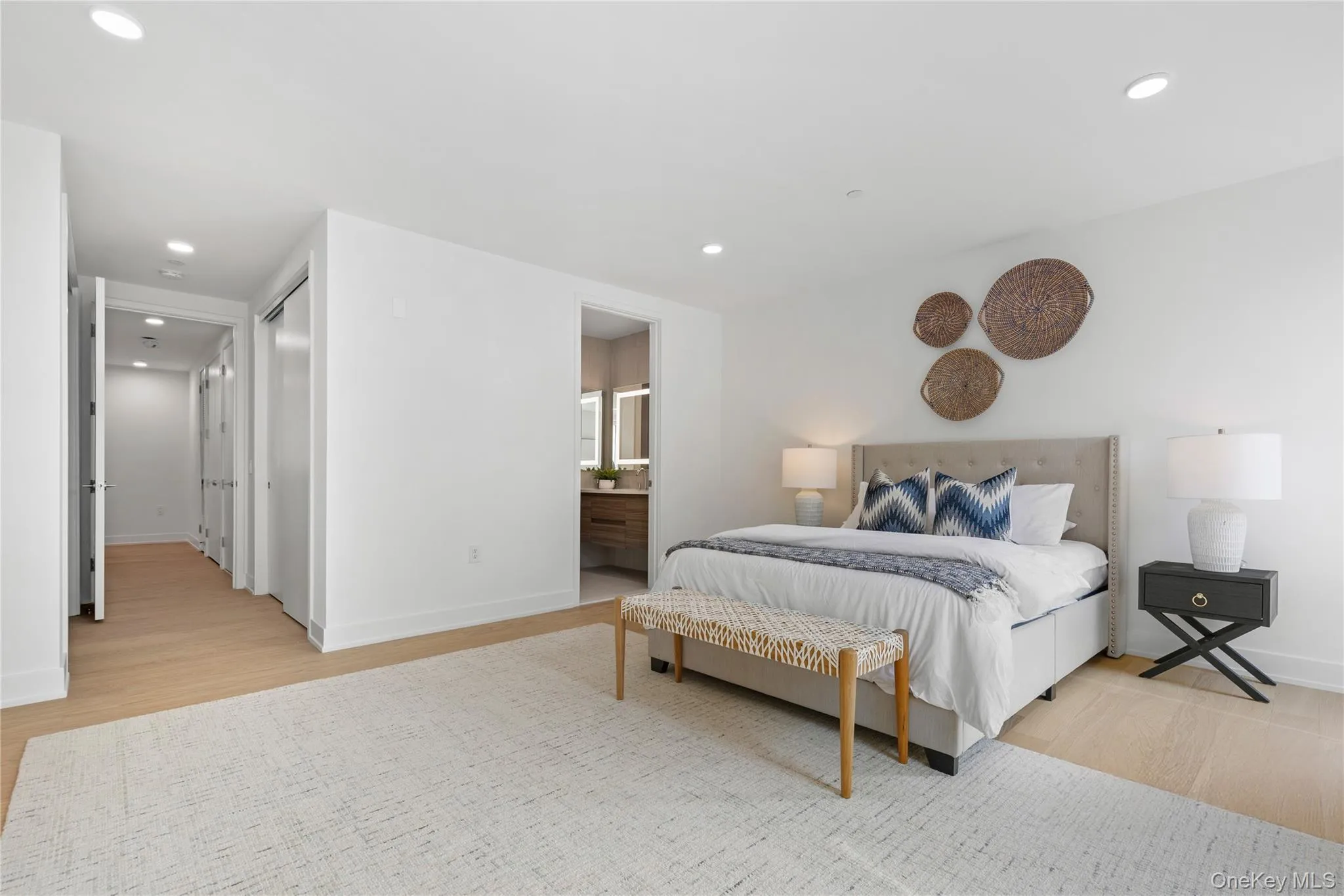 33 Calvert Street, Harrison, NY, 2 Bedrooms Bedrooms, 5 Rooms Rooms,2 BathroomsBathrooms,Residential Lease,Idx,Calvert,878442 33 Calvert Street, Harrison, NY, 2 Bedrooms Bedrooms, 5 Rooms Rooms,2 BathroomsBathrooms,Residential Lease,Idx,Calvert,878442
