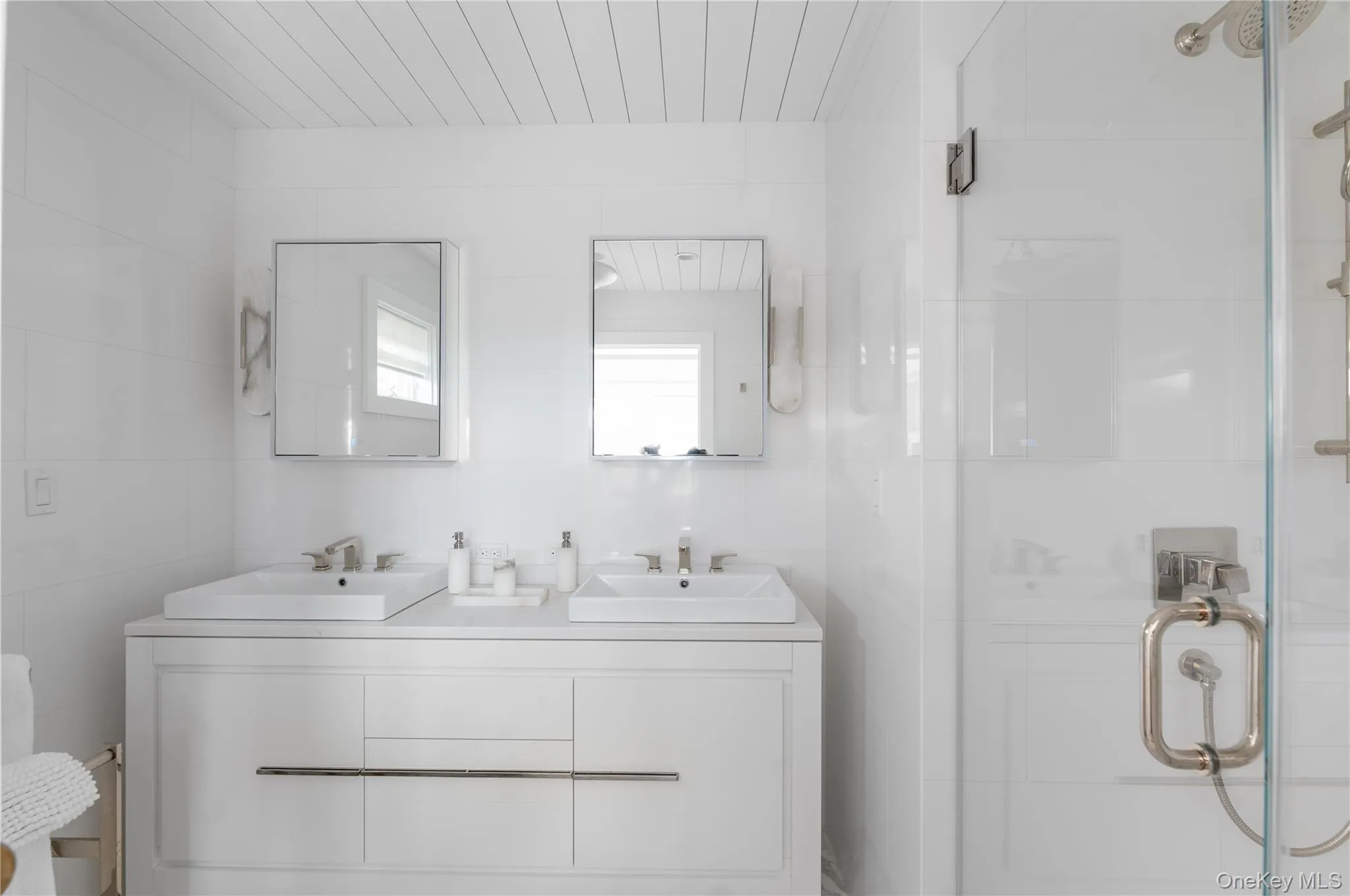 1005 Surf View, Islip, NY, 4 Bedrooms Bedrooms, 8 Rooms Rooms,2 BathroomsBathrooms,Residential Lease,Idx,Surf View,0,878939 1005 Surf View, Islip, NY, 4 Bedrooms Bedrooms, 8 Rooms Rooms,2 BathroomsBathrooms,Residential Lease,Idx,Surf View,0,878939