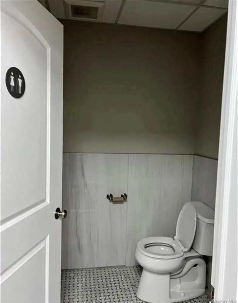 3843 Tremont Avenue, New York, NY, ,Commercial Lease,Idx,Tremont,0,879067 3843 Tremont Avenue, New York, NY, ,Commercial Lease,Idx,Tremont,0,879067