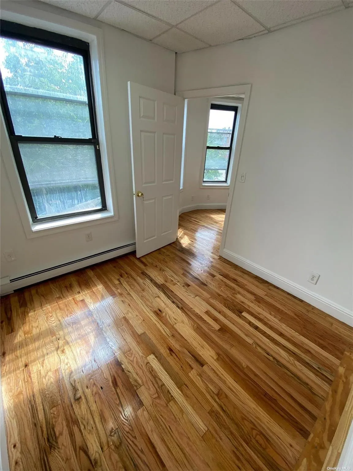 40-28 82nd Street, New York, NY, ,Commercial Lease,Idx,82nd,879197 40-28 82nd Street, New York, NY, ,Commercial Lease,Idx,82nd,879197