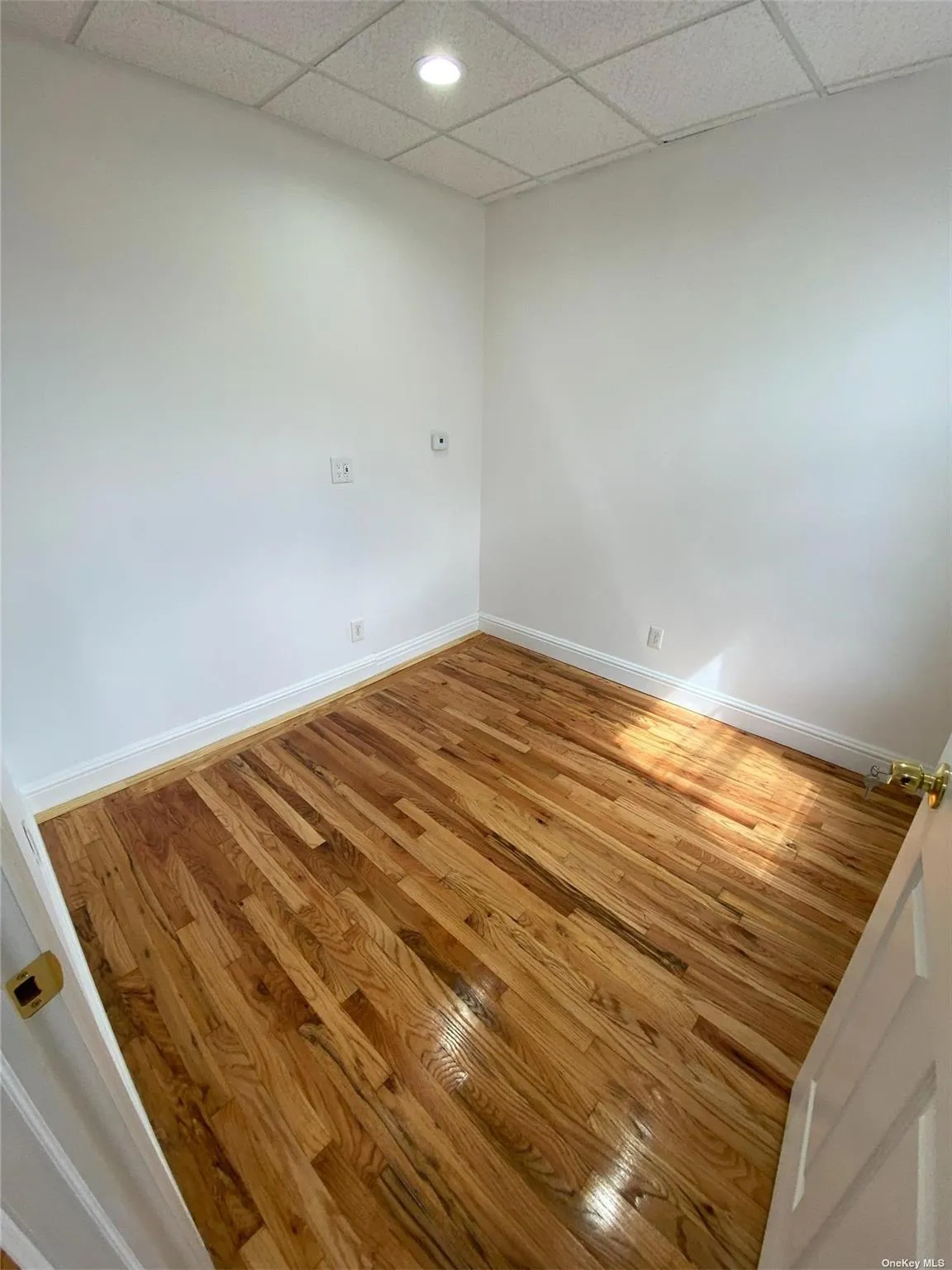 40-28 82nd Street, New York, NY, ,Commercial Lease,Idx,82nd,879197 40-28 82nd Street, New York, NY, ,Commercial Lease,Idx,82nd,879197