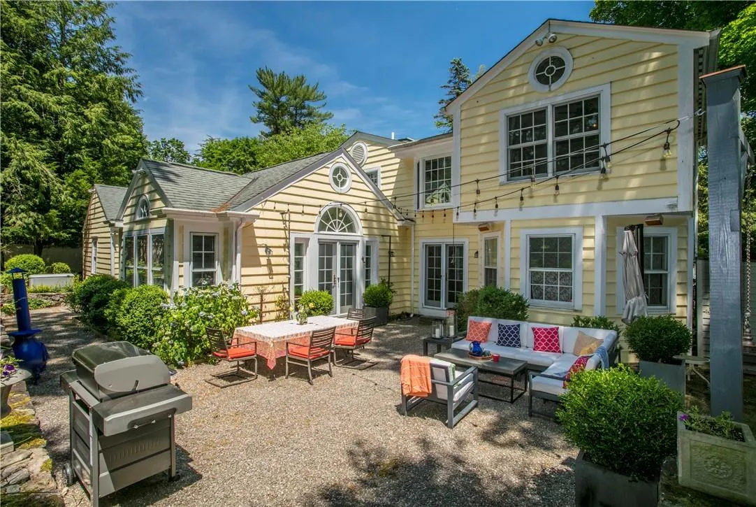 306 Quaker Road, New Castle, NY, 4 Bedrooms Bedrooms, 9 Rooms Rooms,4 BathroomsBathrooms,Residential Lease,Idx,Quaker,0,879450 306 Quaker Road, New Castle, NY, 4 Bedrooms Bedrooms, 9 Rooms Rooms,4 BathroomsBathrooms,Residential Lease,Idx,Quaker,0,879450