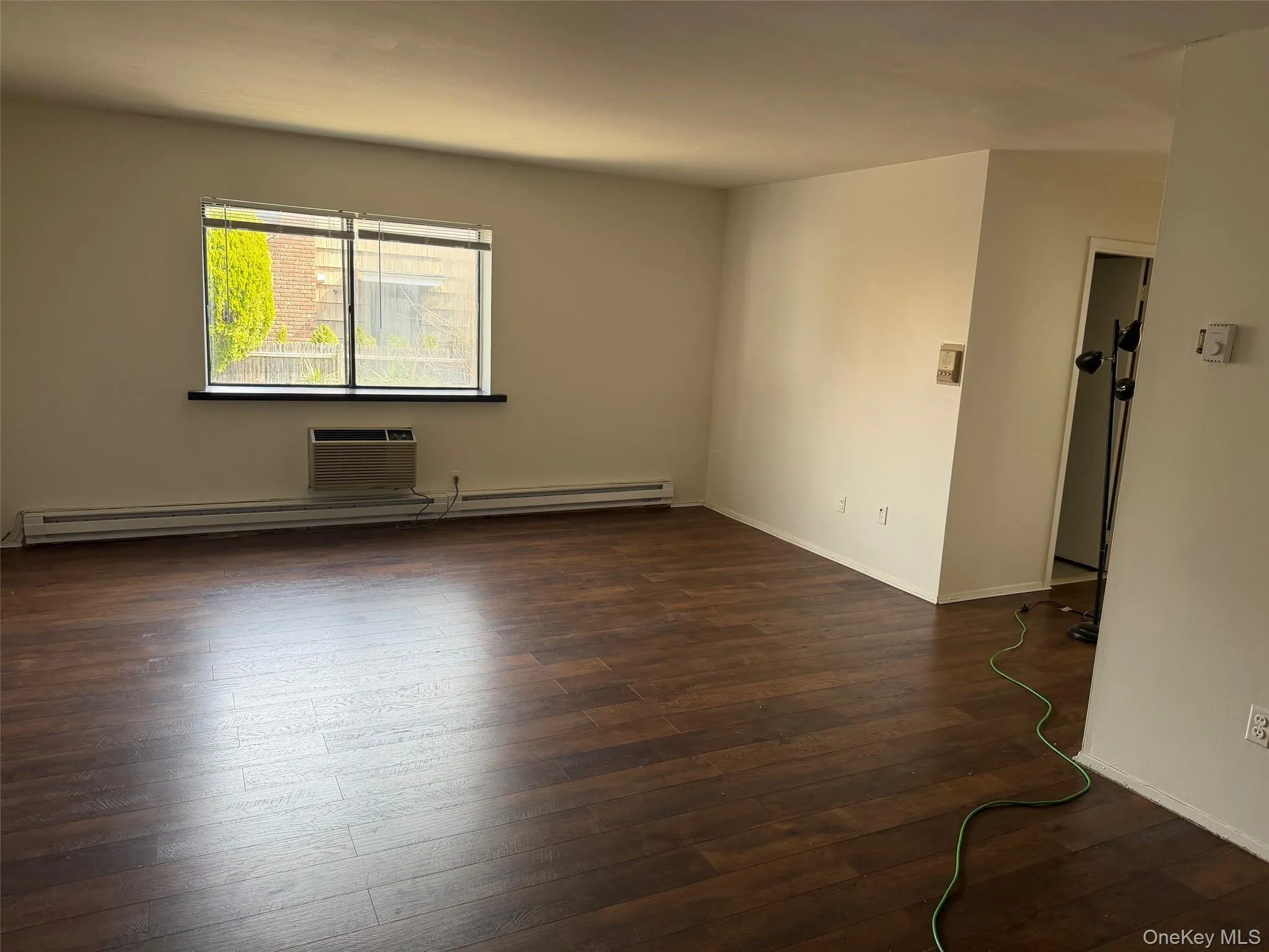 530 Hudson Avenue, Hempstead, NY, 2 Bedrooms Bedrooms, 5 Rooms Rooms,1 BathroomBathrooms,Residential Lease,For Rent,Hudson,0,879474 530 Hudson Avenue, Hempstead, NY, 2 Bedrooms Bedrooms, 5 Rooms Rooms,1 BathroomBathrooms,Residential Lease,For Rent,Hudson,0,879474