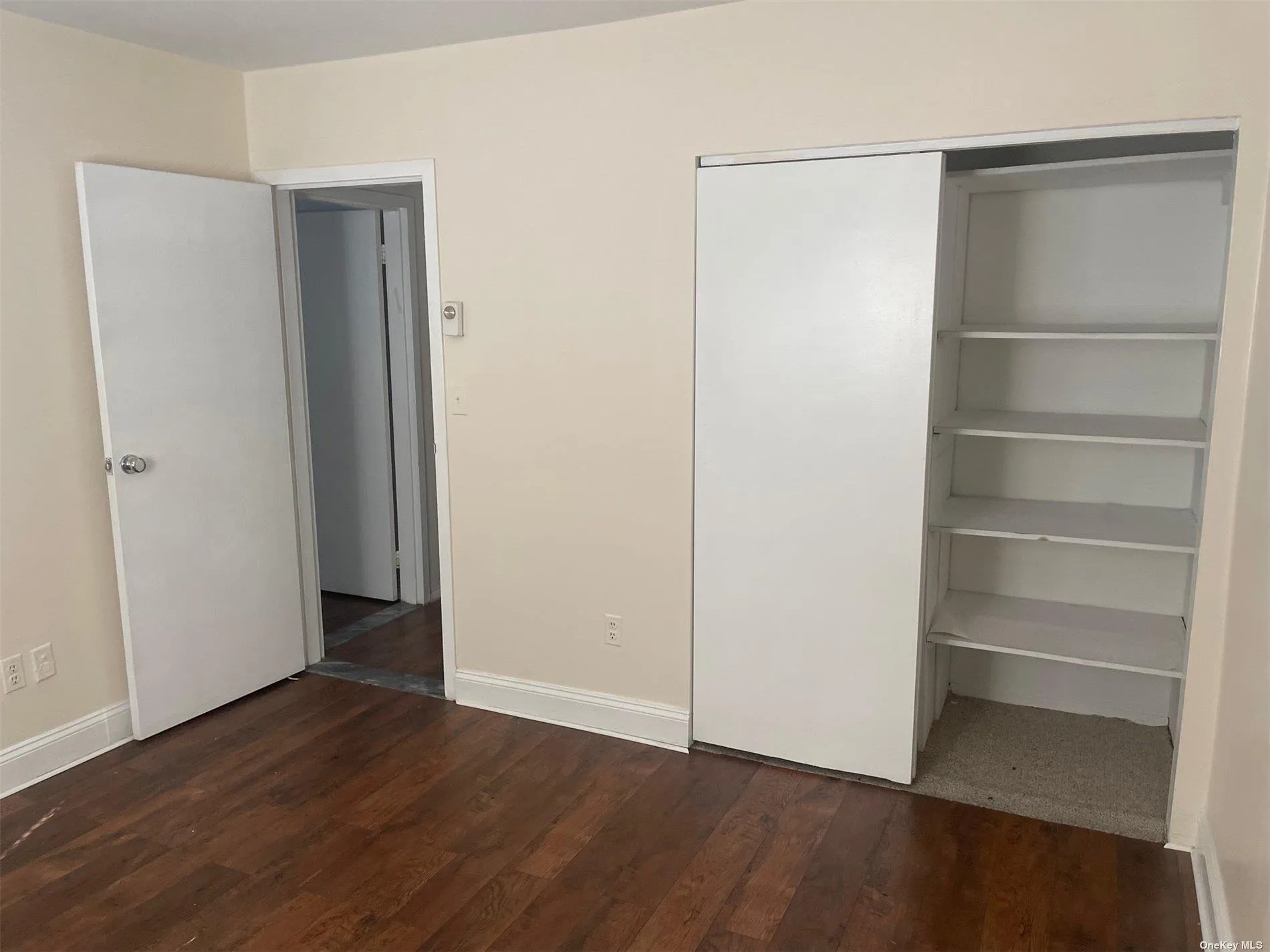 530 Hudson Avenue, Hempstead, NY, 2 Bedrooms Bedrooms, 5 Rooms Rooms,1 BathroomBathrooms,Residential Lease,Idx,Hudson,0,879474 530 Hudson Avenue, Hempstead, NY, 2 Bedrooms Bedrooms, 5 Rooms Rooms,1 BathroomBathrooms,Residential Lease,Idx,Hudson,0,879474