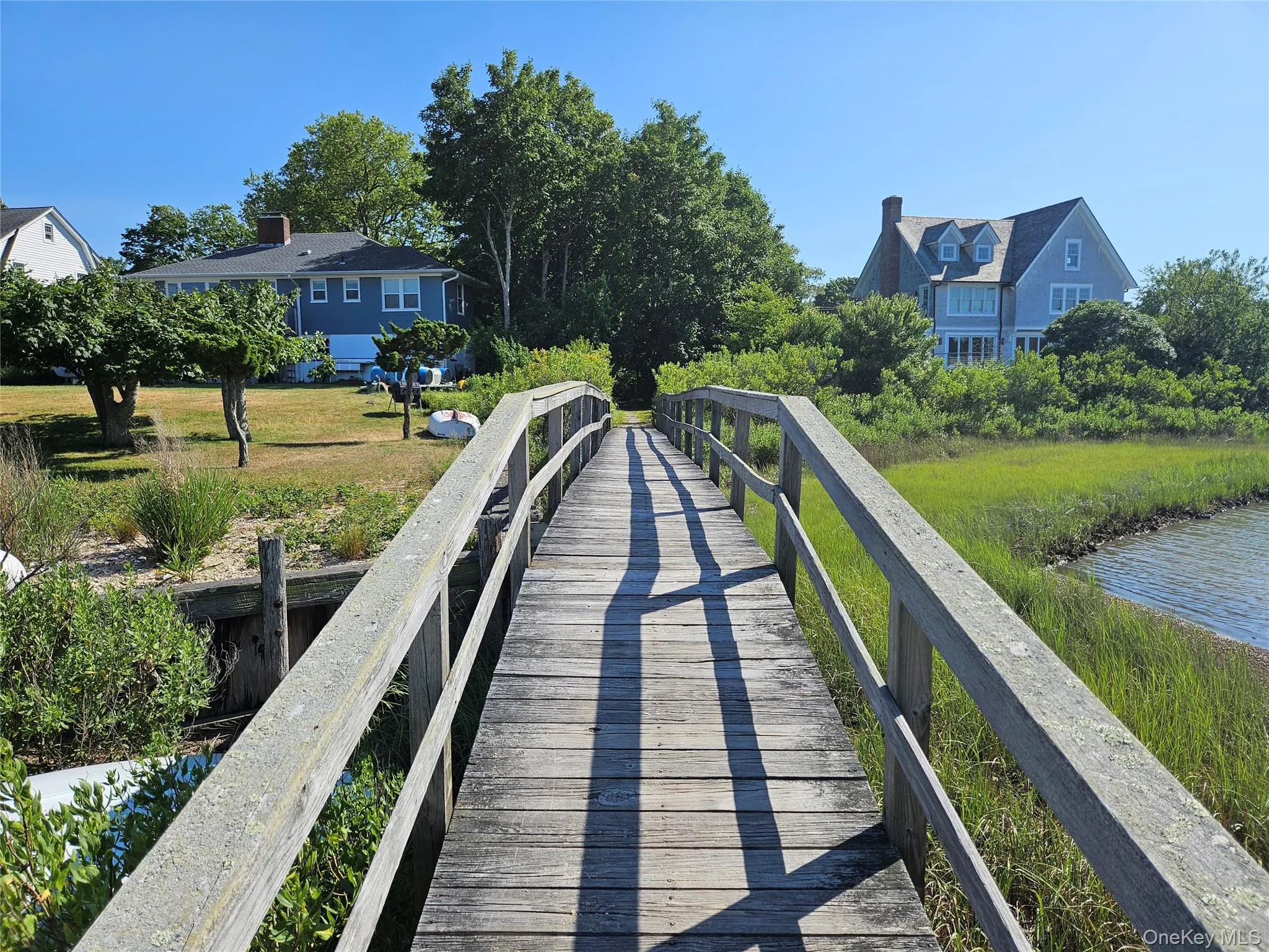 The Charming Lil Bridge To Beach - Fun! The Charming Lil Bridge To Beach - Fun!