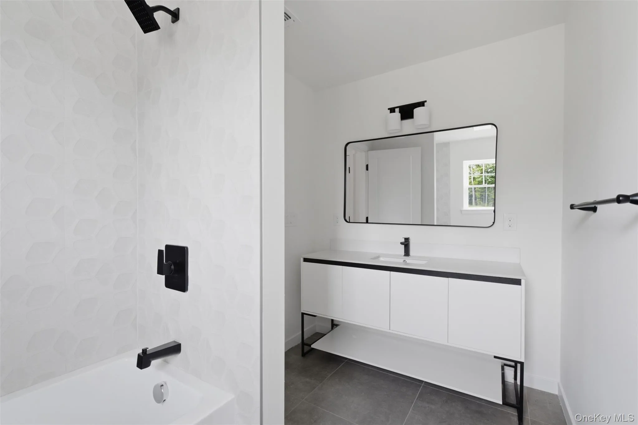 16 Alaina Way, Beekman, NY, 4 Bedrooms Bedrooms, 11 Rooms Rooms,3 BathroomsBathrooms,Residential,For Rent,Alaina,0,879659 16 Alaina Way, Beekman, NY, 4 Bedrooms Bedrooms, 11 Rooms Rooms,3 BathroomsBathrooms,Residential,For Rent,Alaina,0,879659