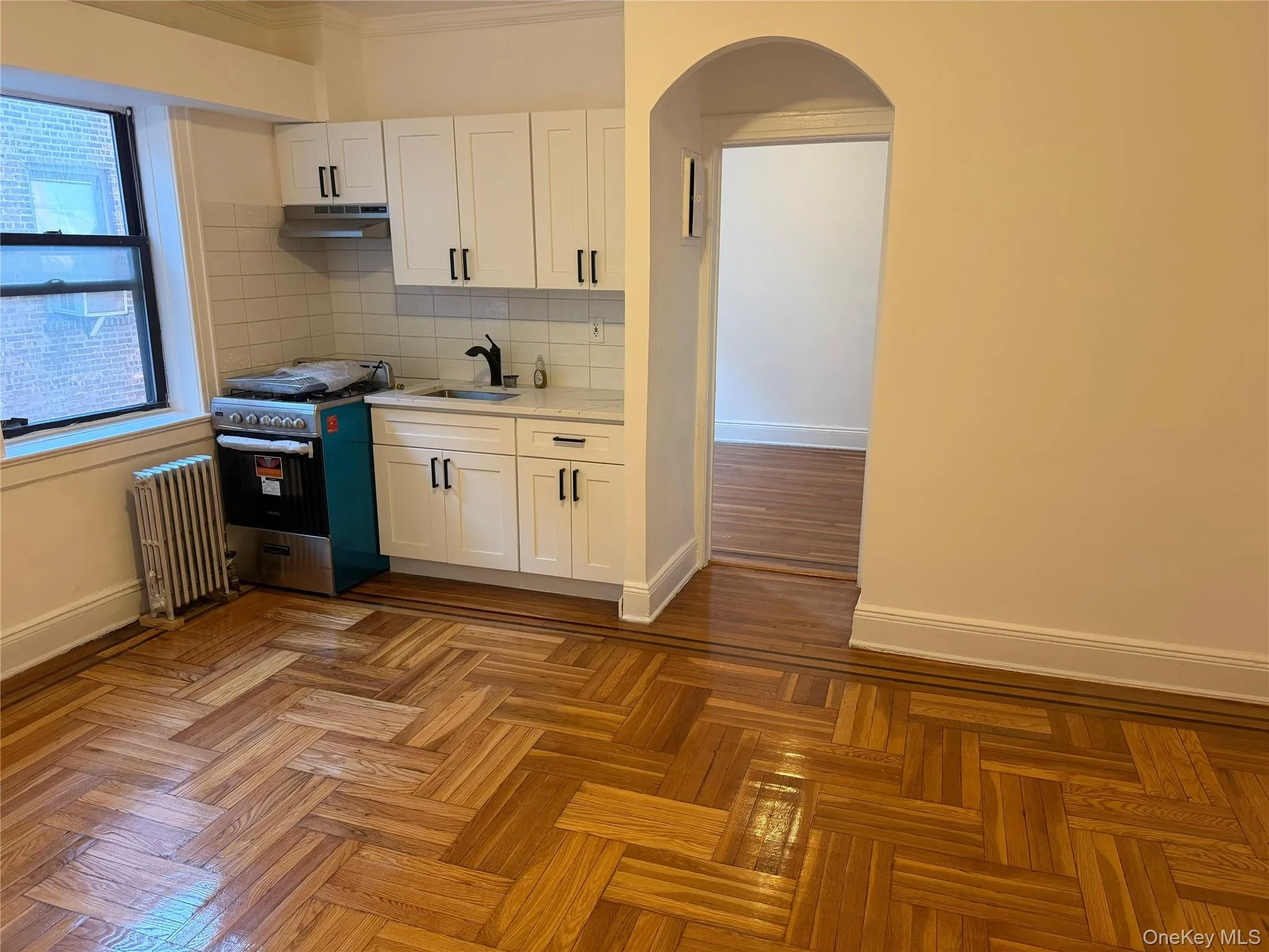 61-40 Saunders Street, New York, NY, 1 Bedroom Bedrooms, 3 Rooms Rooms,1 BathroomBathrooms,Residential Sale,For Rent,Saunders,0,879831 61-40 Saunders Street, New York, NY, 1 Bedroom Bedrooms, 3 Rooms Rooms,1 BathroomBathrooms,Residential Sale,For Rent,Saunders,0,879831