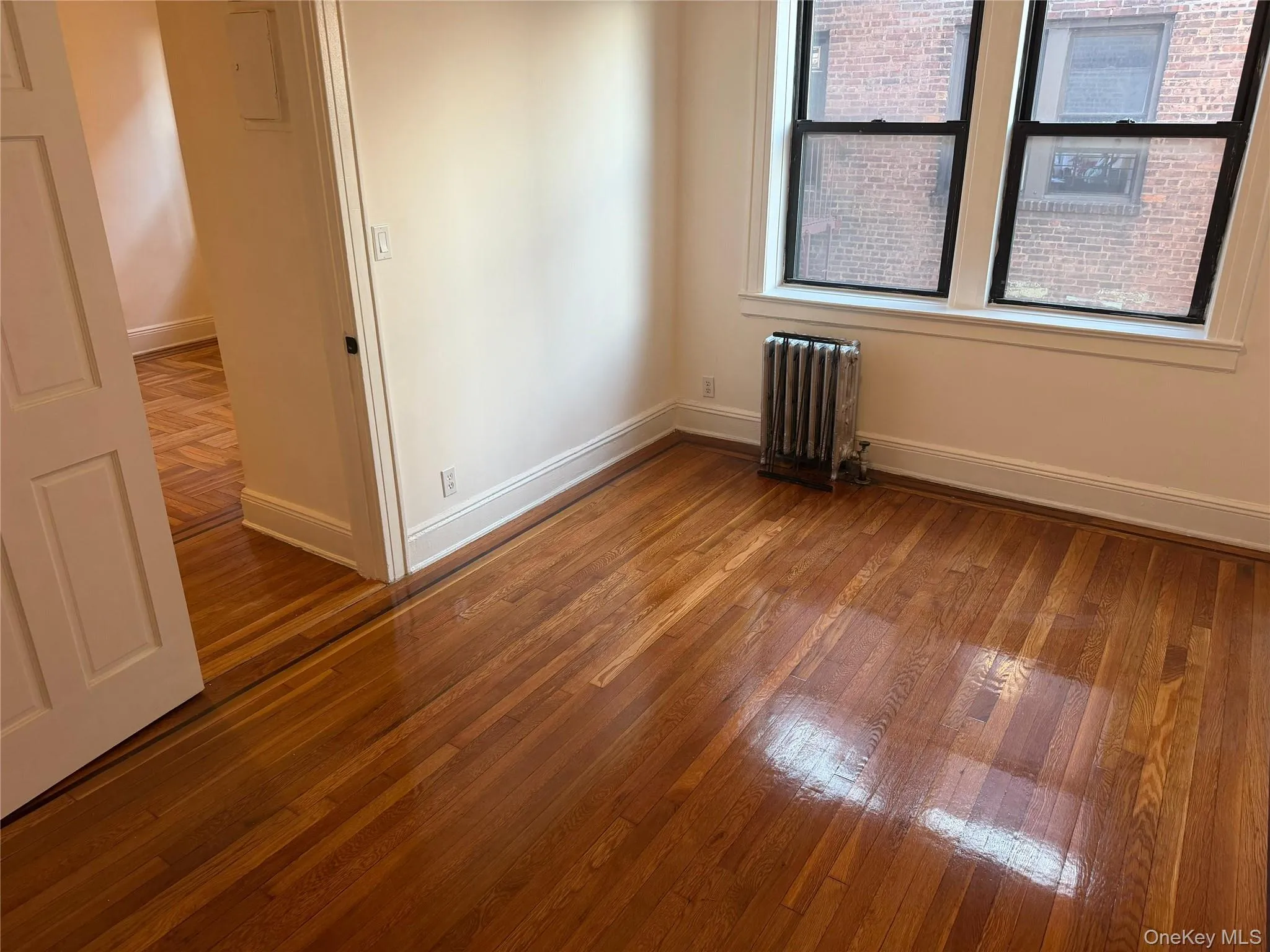 61-40 Saunders Street, New York, NY, 1 Bedroom Bedrooms, 3 Rooms Rooms,1 BathroomBathrooms,Residential Sale,For Rent,Saunders,0,879831 61-40 Saunders Street, New York, NY, 1 Bedroom Bedrooms, 3 Rooms Rooms,1 BathroomBathrooms,Residential Sale,For Rent,Saunders,0,879831