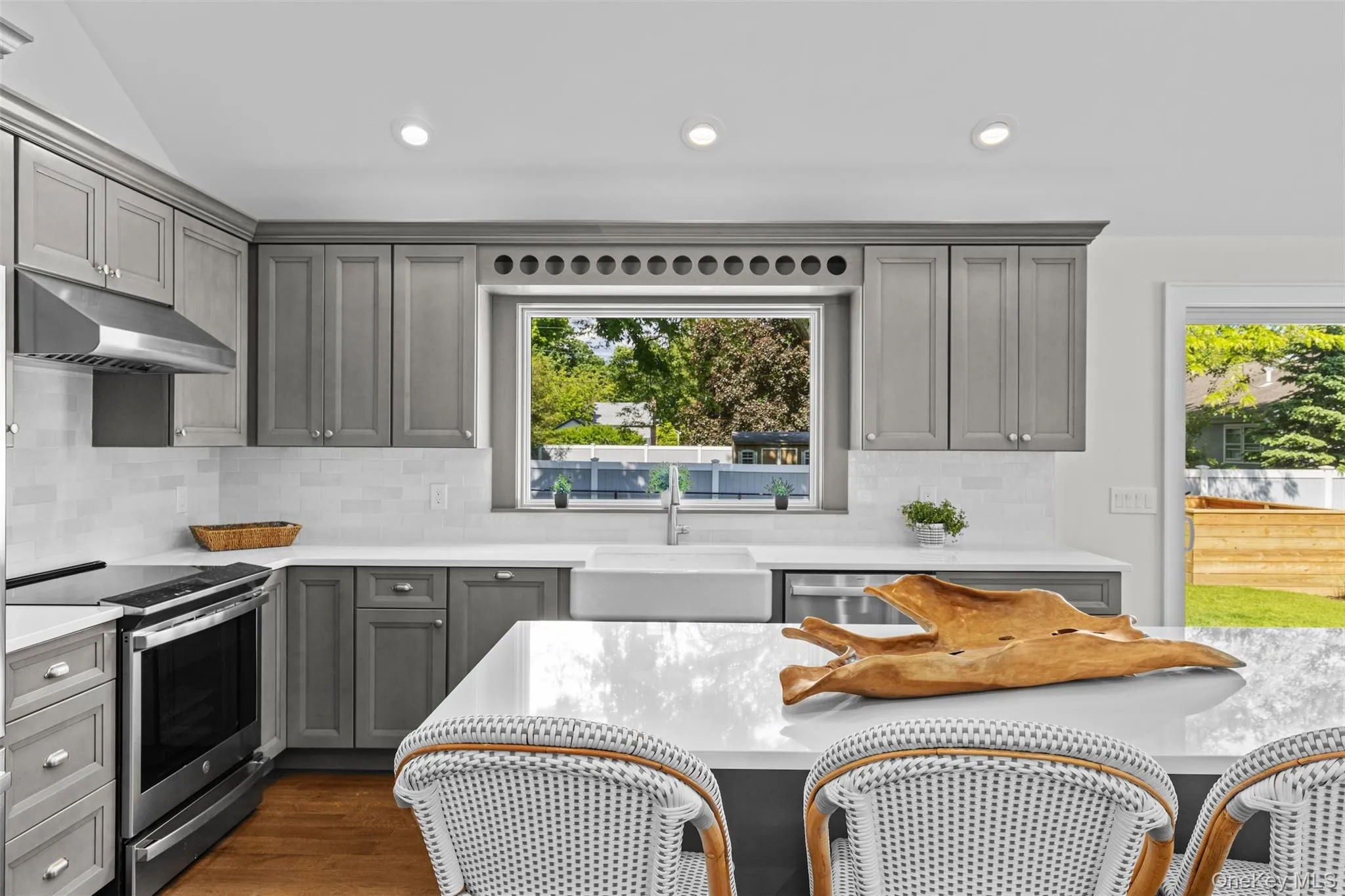 130 Sunset Lane, Southold, NY, 4 Bedrooms Bedrooms, 9 Rooms Rooms,4 BathroomsBathrooms,Residential,For Rent,Sunset,0,880117 130 Sunset Lane, Southold, NY, 4 Bedrooms Bedrooms, 9 Rooms Rooms,4 BathroomsBathrooms,Residential,For Rent,Sunset,0,880117