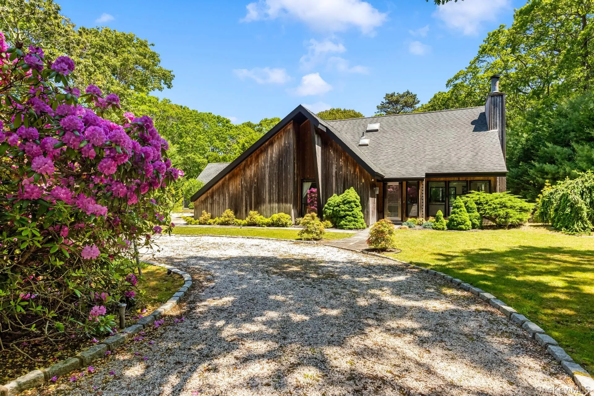 6 Strathmore Ct., Southampton, NY, 4 Bedrooms Bedrooms, 9 Rooms Rooms,3 BathroomsBathrooms,Residential Lease,Idx,Strathmore Ct.,0,880131 6 Strathmore Ct., Southampton, NY, 4 Bedrooms Bedrooms, 9 Rooms Rooms,3 BathroomsBathrooms,Residential Lease,Idx,Strathmore Ct.,0,880131