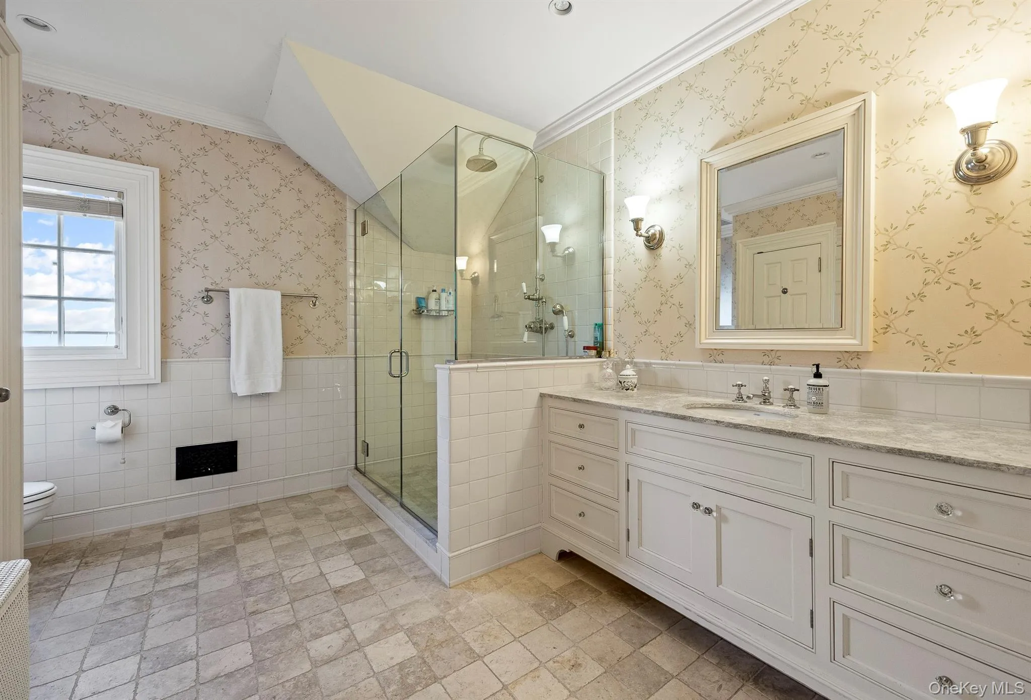 147 Moadock Road, North East, NY, 5 Bedrooms Bedrooms, 20 Rooms Rooms,6 BathroomsBathrooms,Residential Sale,For Rent,Moadock,0,880371 147 Moadock Road, North East, NY, 5 Bedrooms Bedrooms, 20 Rooms Rooms,6 BathroomsBathrooms,Residential Sale,For Rent,Moadock,0,880371