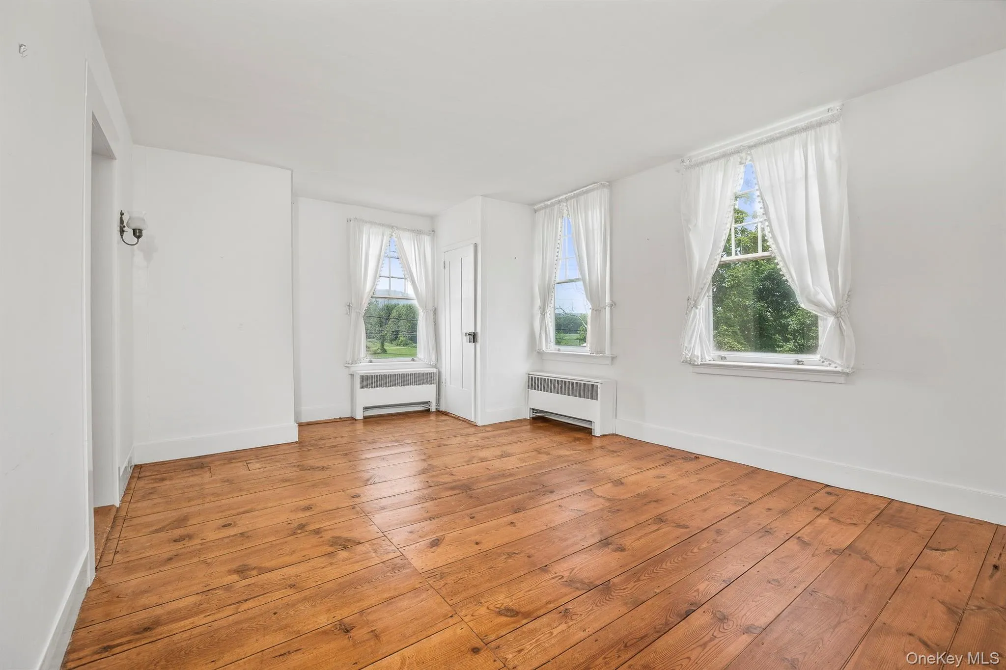 7668 Route 82, Pine Plains, NY, 4 Bedrooms Bedrooms, 9 Rooms Rooms,1 BathroomBathrooms,Residential,For Rent,Route 82,0,880499 7668 Route 82, Pine Plains, NY, 4 Bedrooms Bedrooms, 9 Rooms Rooms,1 BathroomBathrooms,Residential,For Rent,Route 82,0,880499