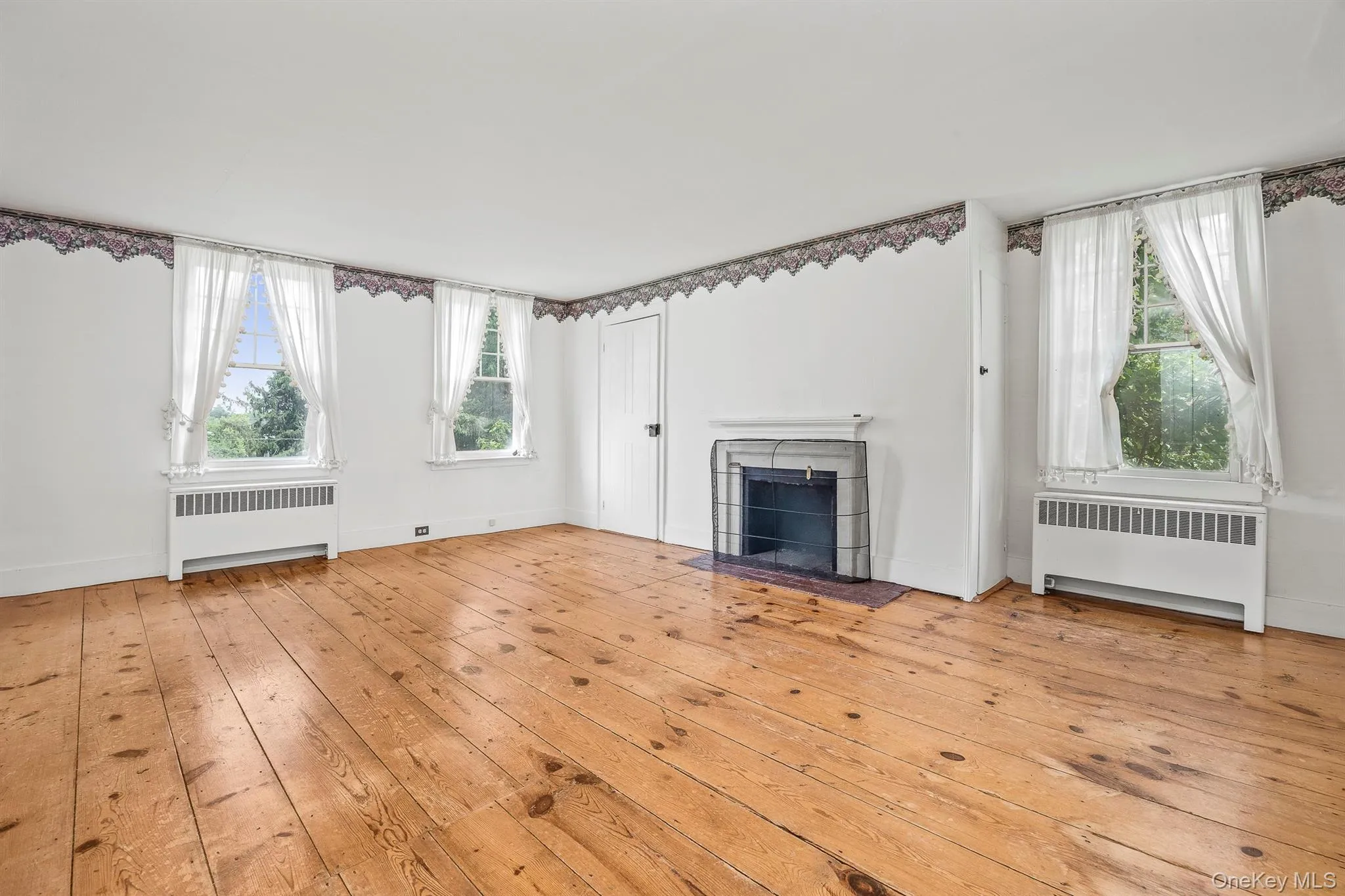 7668 Route 82, Pine Plains, NY, 4 Bedrooms Bedrooms, 9 Rooms Rooms,1 BathroomBathrooms,Residential,For Rent,Route 82,0,880499 7668 Route 82, Pine Plains, NY, 4 Bedrooms Bedrooms, 9 Rooms Rooms,1 BathroomBathrooms,Residential,For Rent,Route 82,0,880499
