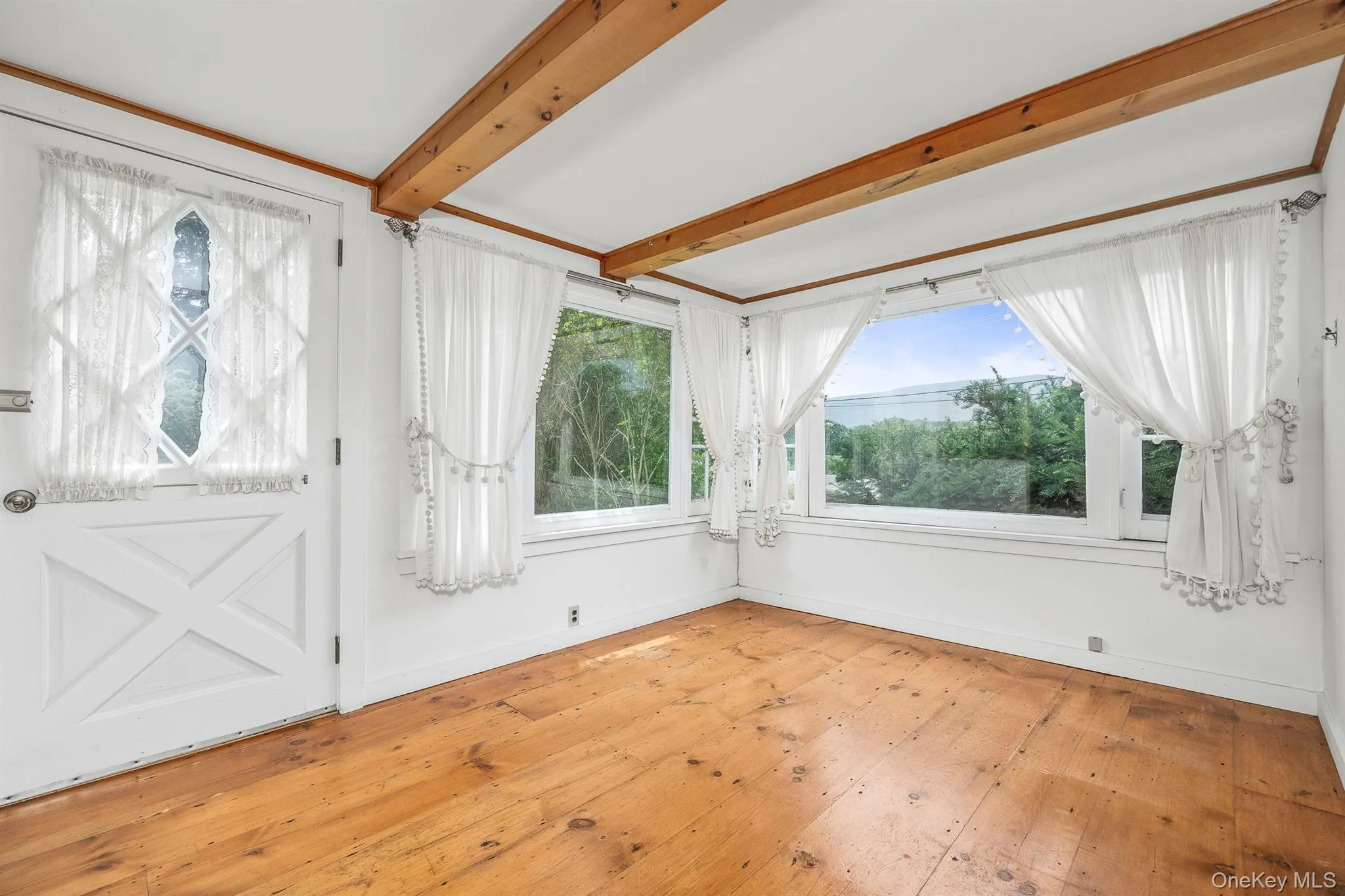 7668 Route 82, Pine Plains, NY, 4 Bedrooms Bedrooms, 9 Rooms Rooms,1 BathroomBathrooms,Residential,For Rent,Route 82,0,880499 7668 Route 82, Pine Plains, NY, 4 Bedrooms Bedrooms, 9 Rooms Rooms,1 BathroomBathrooms,Residential,For Rent,Route 82,0,880499