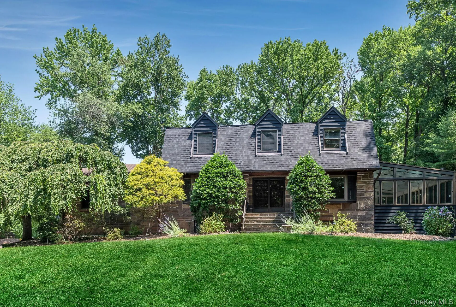 1A Century Road, Orangetown, NY, 7 Bedrooms Bedrooms, 12 Rooms Rooms,4 BathroomsBathrooms,Residential Lease,For Rent,Century,0,880848 1A Century Road, Orangetown, NY, 7 Bedrooms Bedrooms, 12 Rooms Rooms,4 BathroomsBathrooms,Residential Lease,For Rent,Century,0,880848