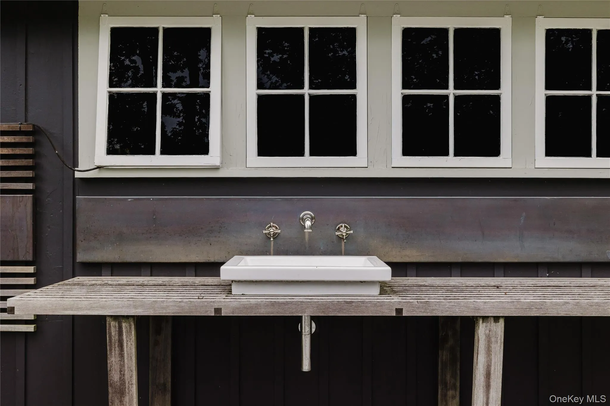 Detailed view of a sink Detailed view of a sink